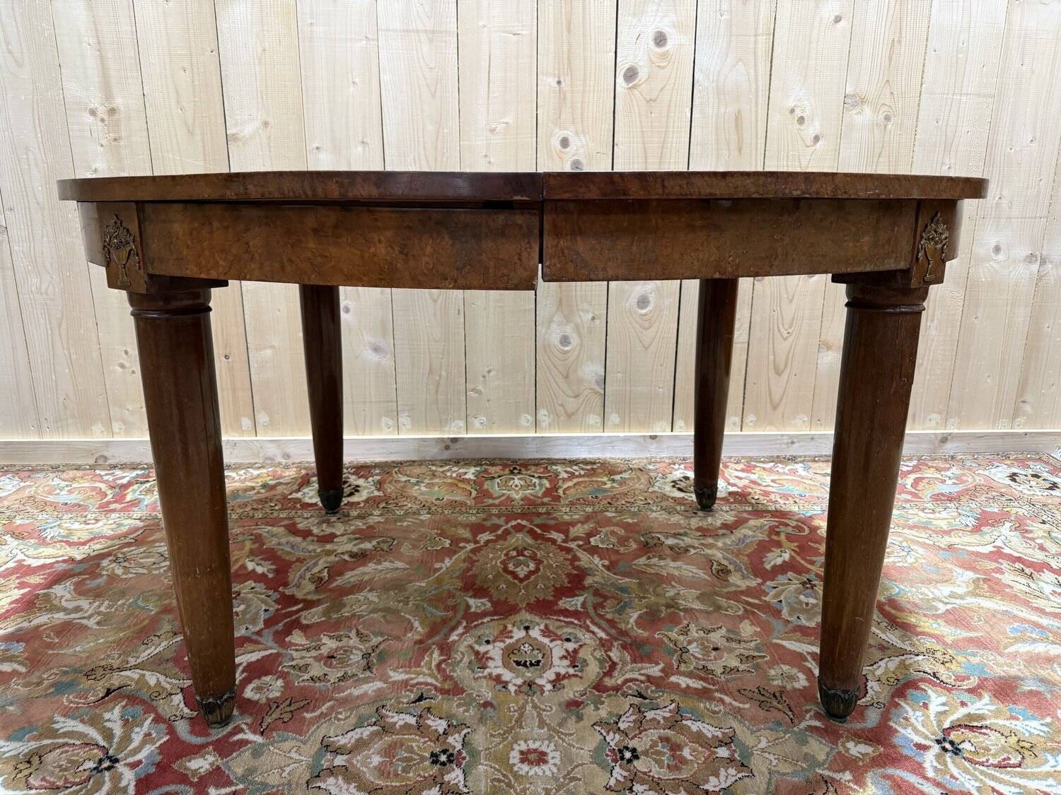 Oval dining table from the Art Deco period