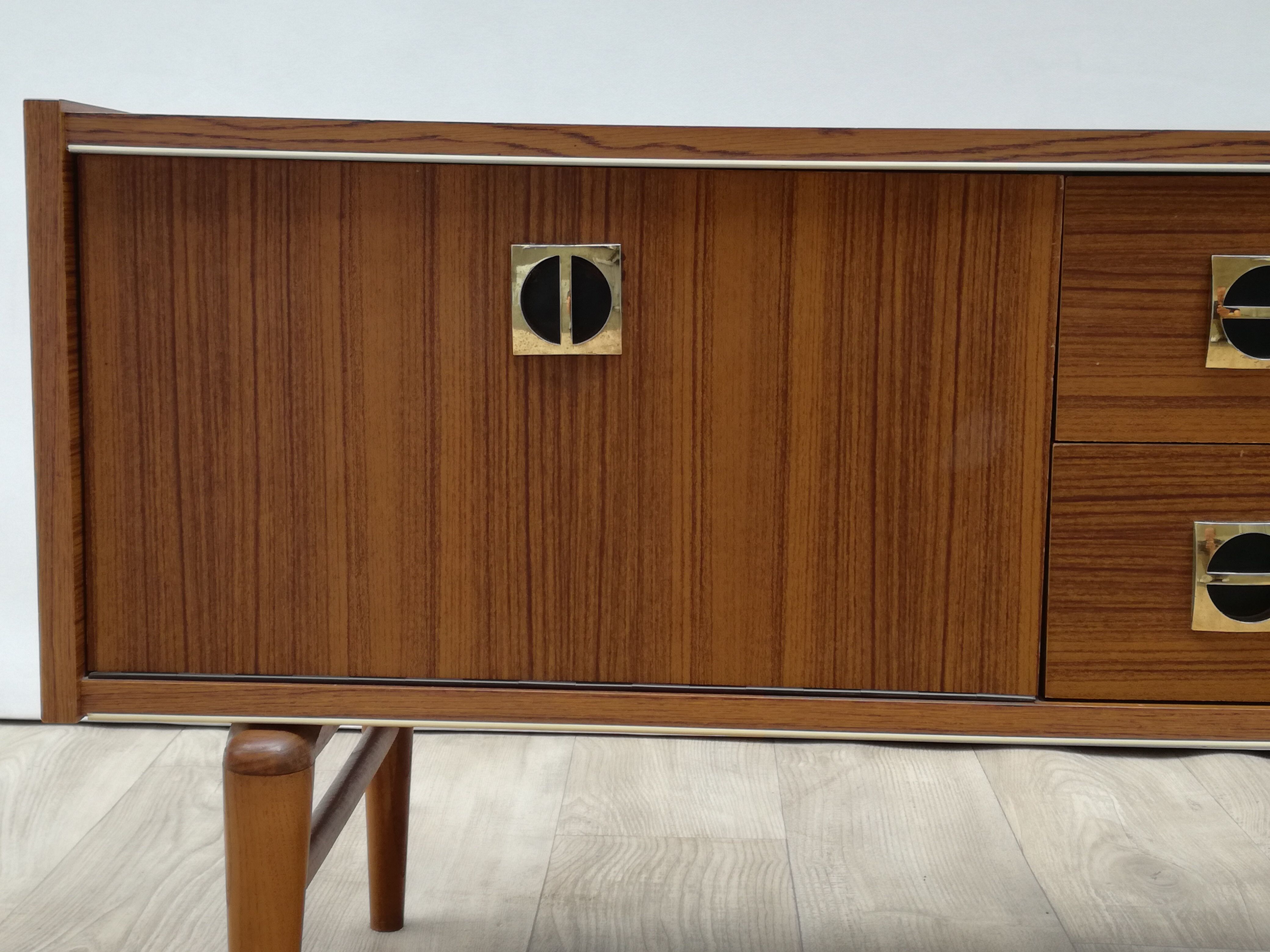 Sideboard style vintage 60s