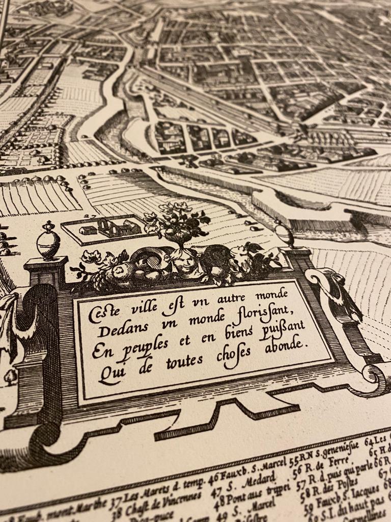 Map plan engraving of Vintage Paris