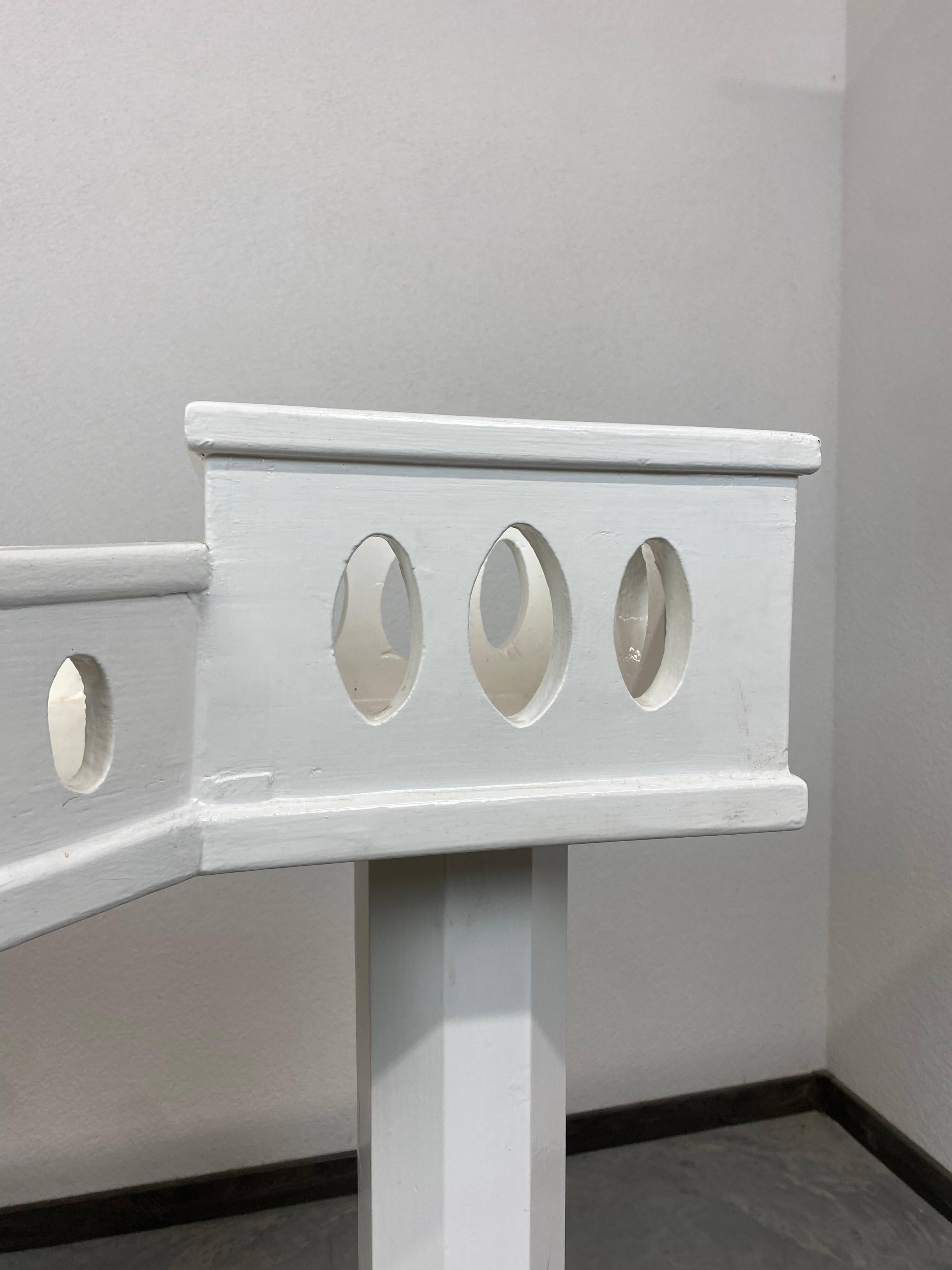 Jugendstil plant stand attributed to Josef Hoffmann