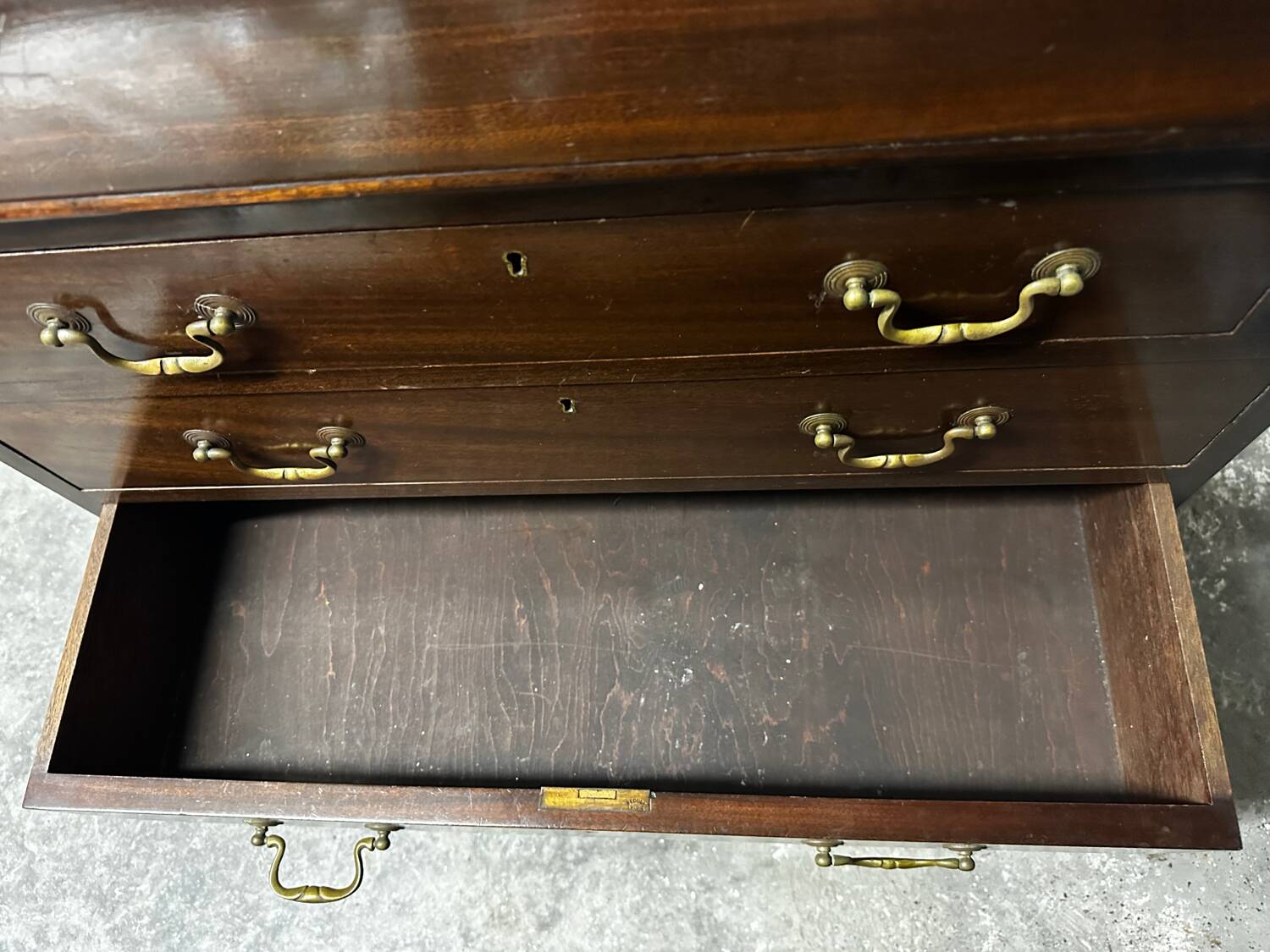 Writing desk in mahogany - Great Britain early 20th century