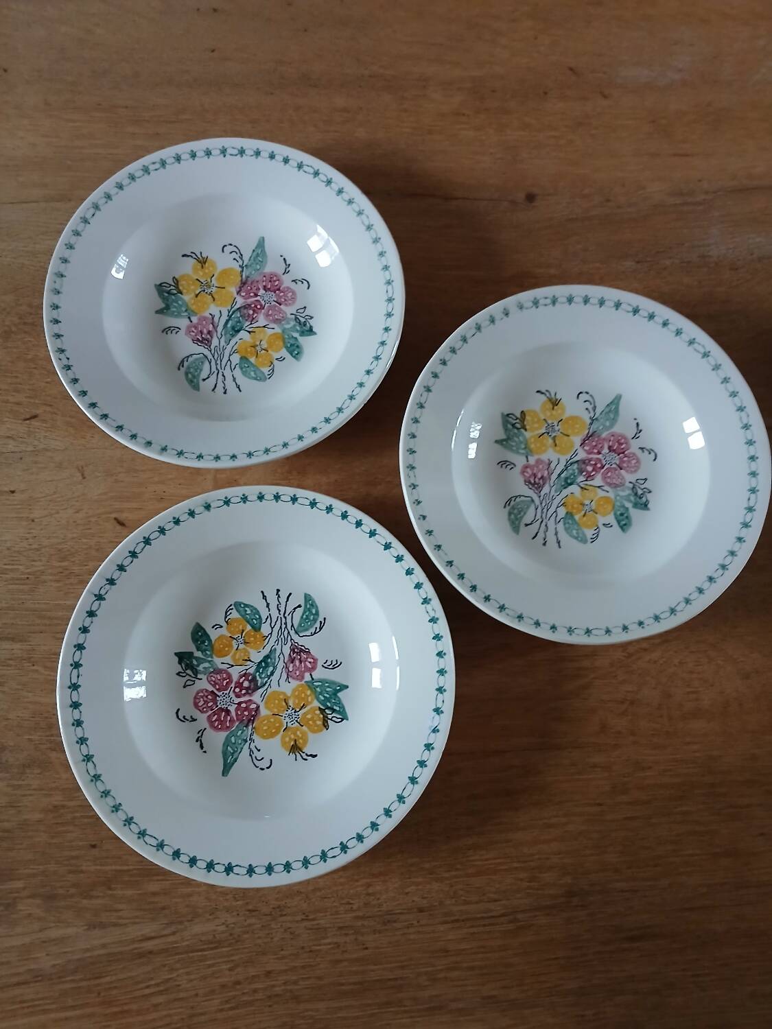 3 assiettes creuses Digoin Sarreguemines