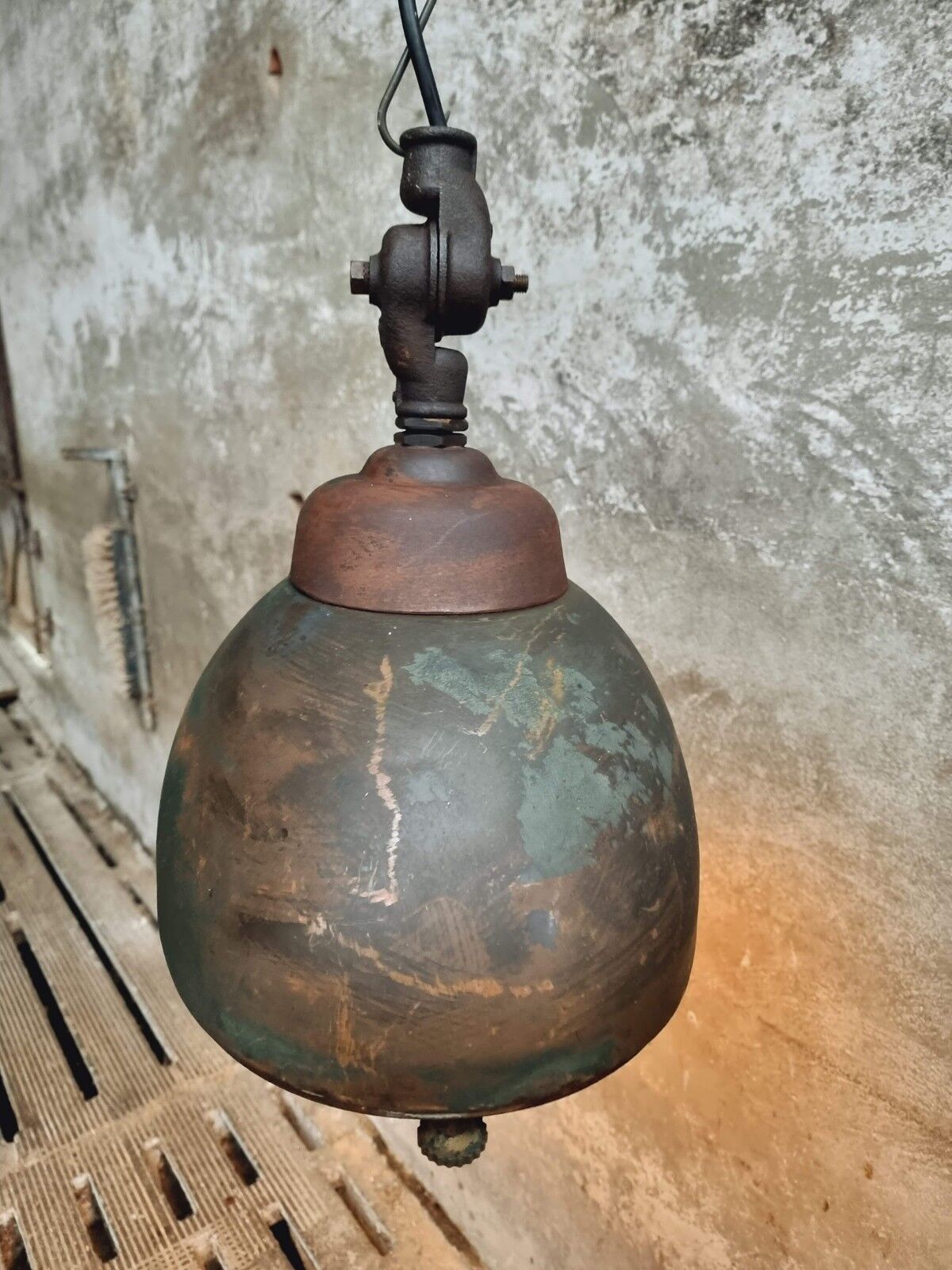 Antique copper street lamp Philips hanging lamp