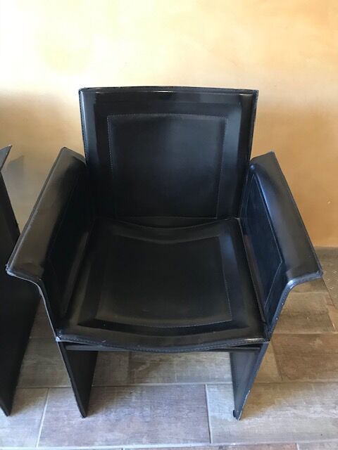 Paire de fauteuils design Italien