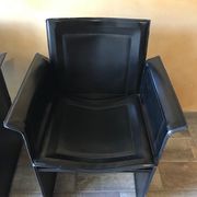 Paire de fauteuils design Italien