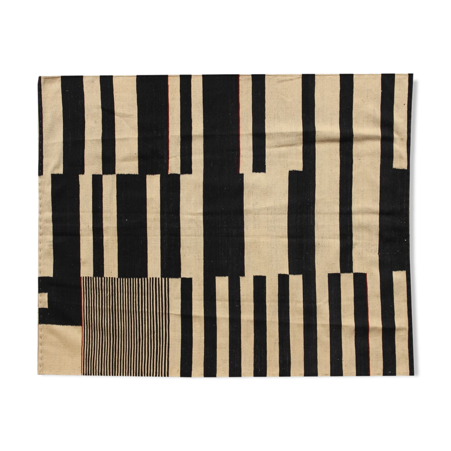 Black and ivory Kilim 195 x 163 cm