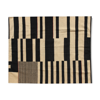 Black and ivory Kilim 195 x 163 cm