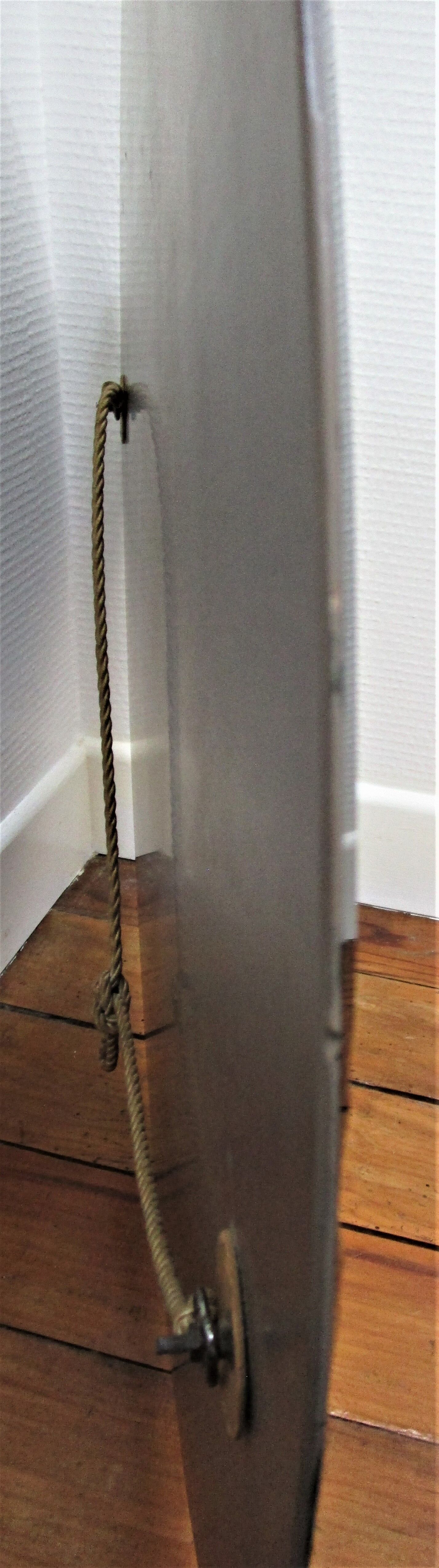 Round mirror with bevelled rim of the 60s diameter 66 cm