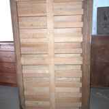 Drawer cabinet