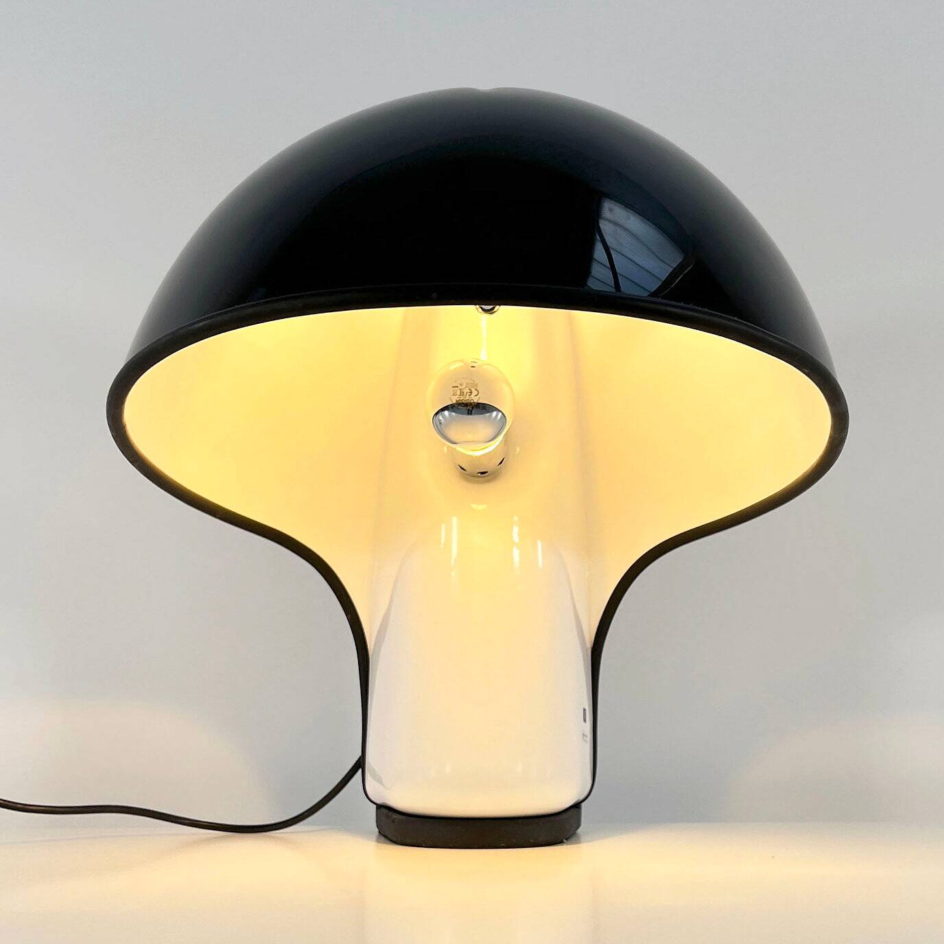 Albanella table lamp by Ermanno Lampa & Sergio Brazzoli for Guzzini