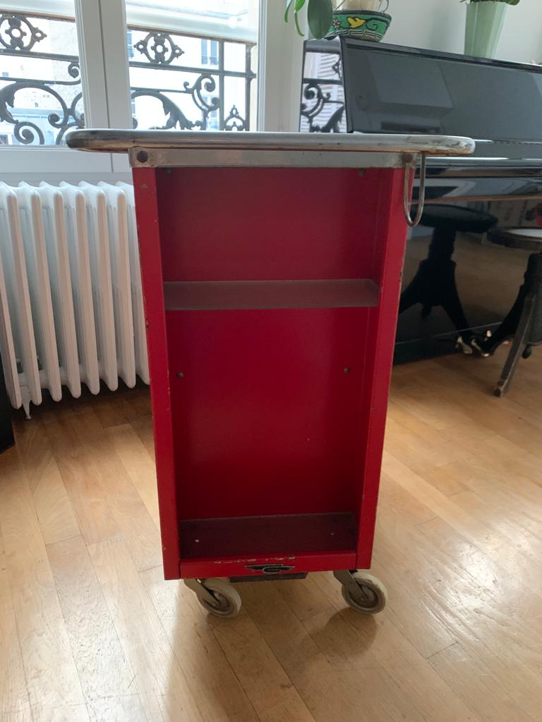 Three-tray rolling table, VANO Roubaix productions