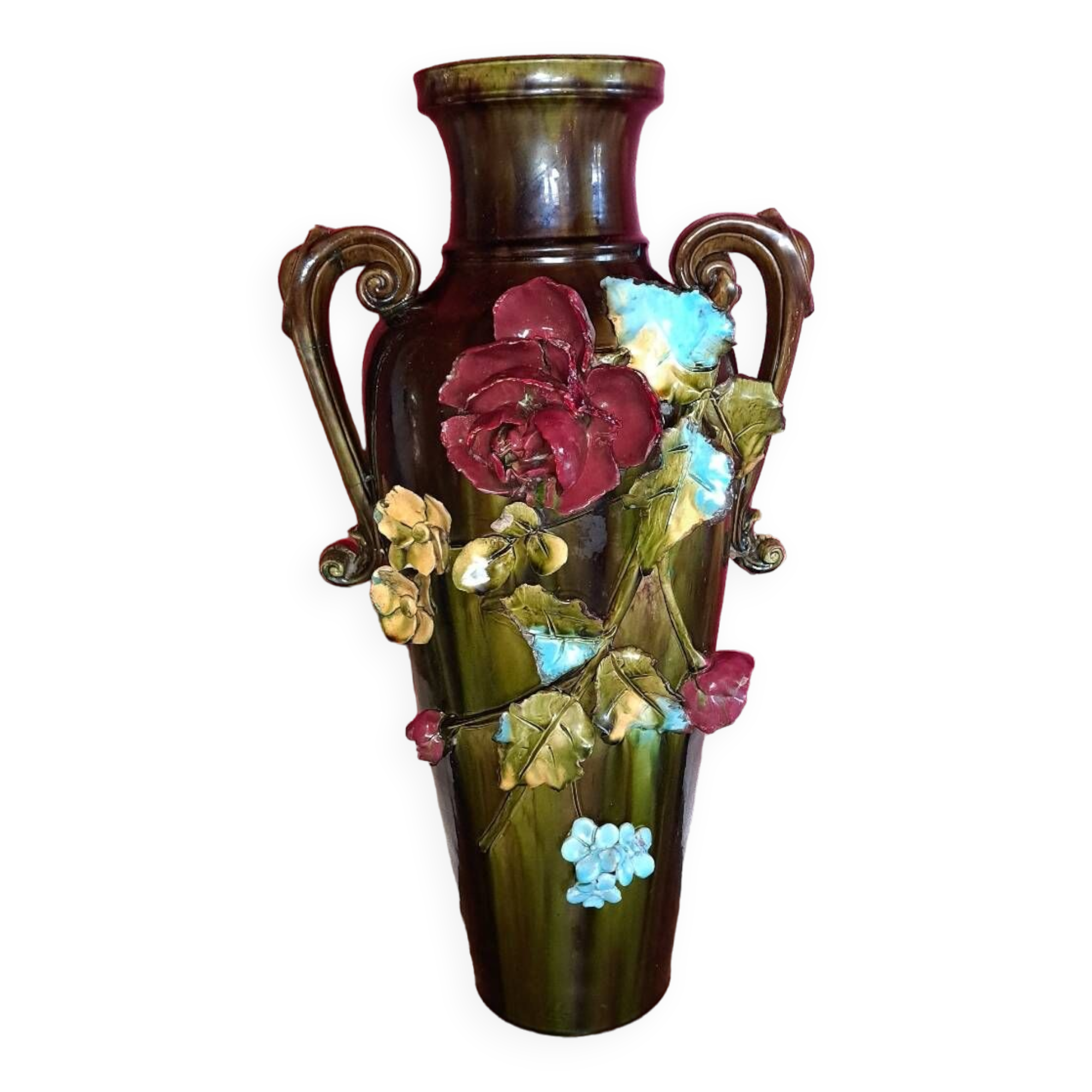 Grand Vase en Barbotine. XIX siècle.