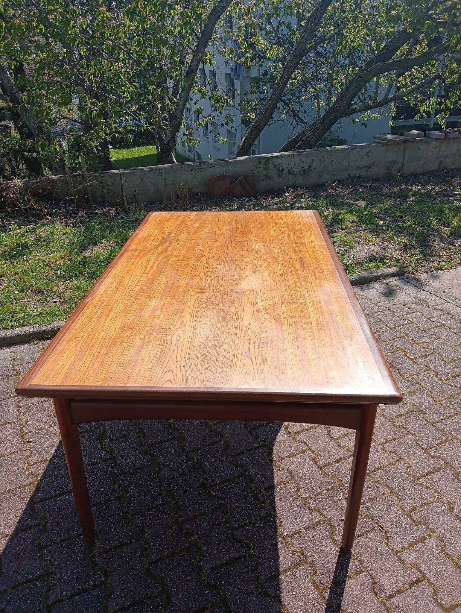 Johannes Andersen table