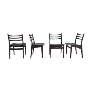 ensemble de quatre chaises