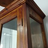 Mahogany column showcase, 1 glass door, 1 drawer, 5 wooden shelves