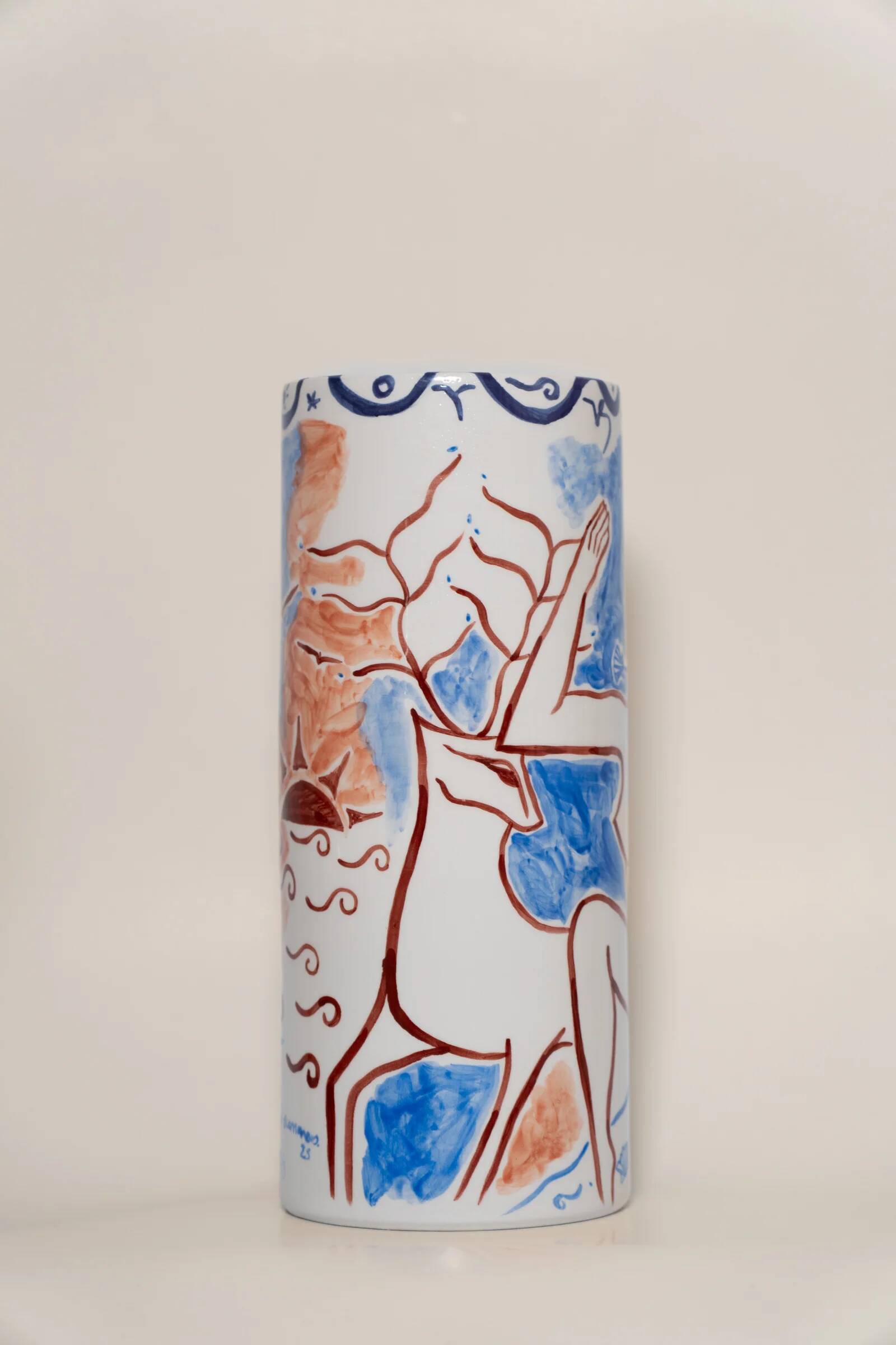 The Huntress - Ceramic vase