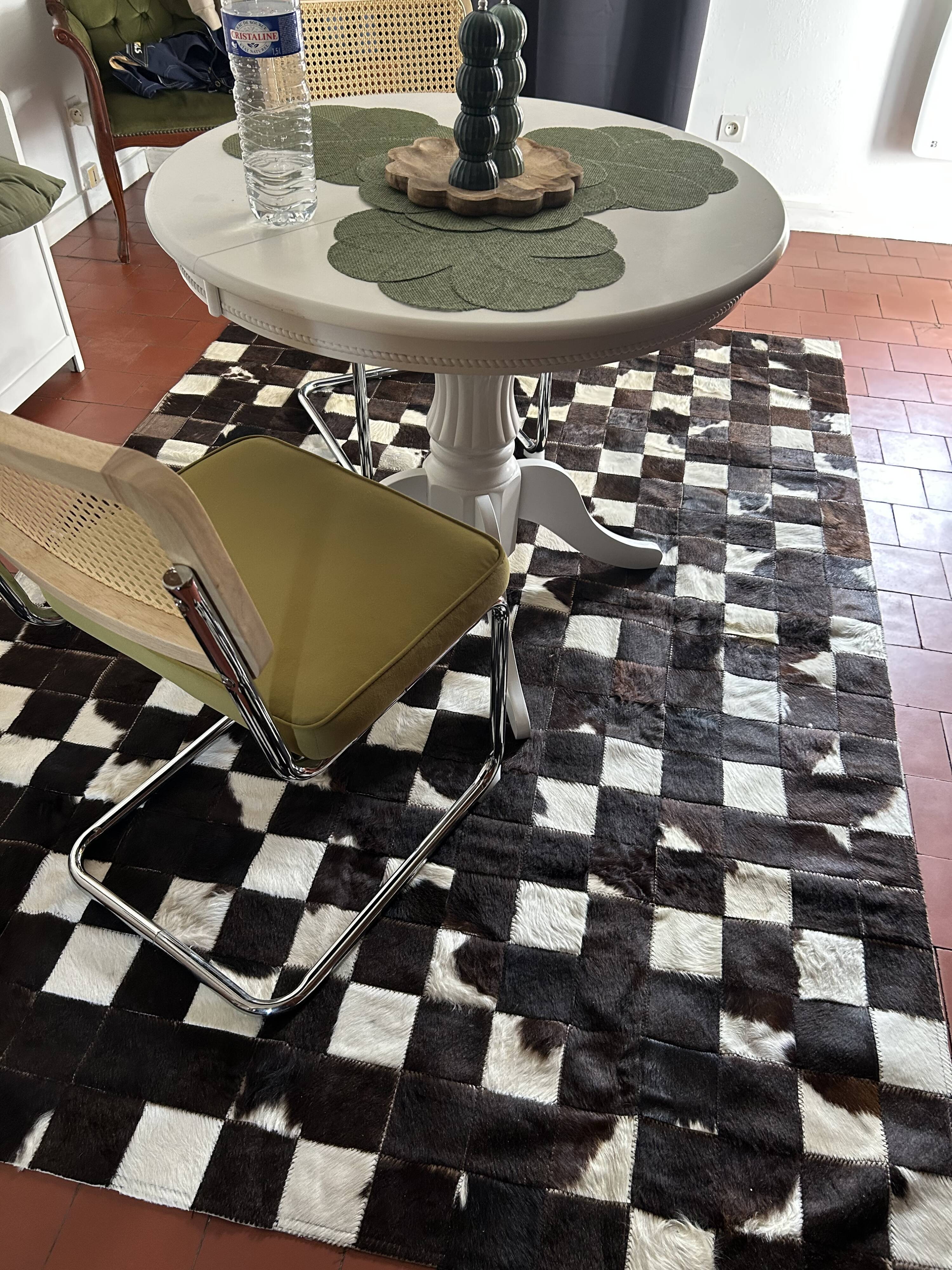 Tapis patchwork en véritable peau de vache 170 × 240 cm