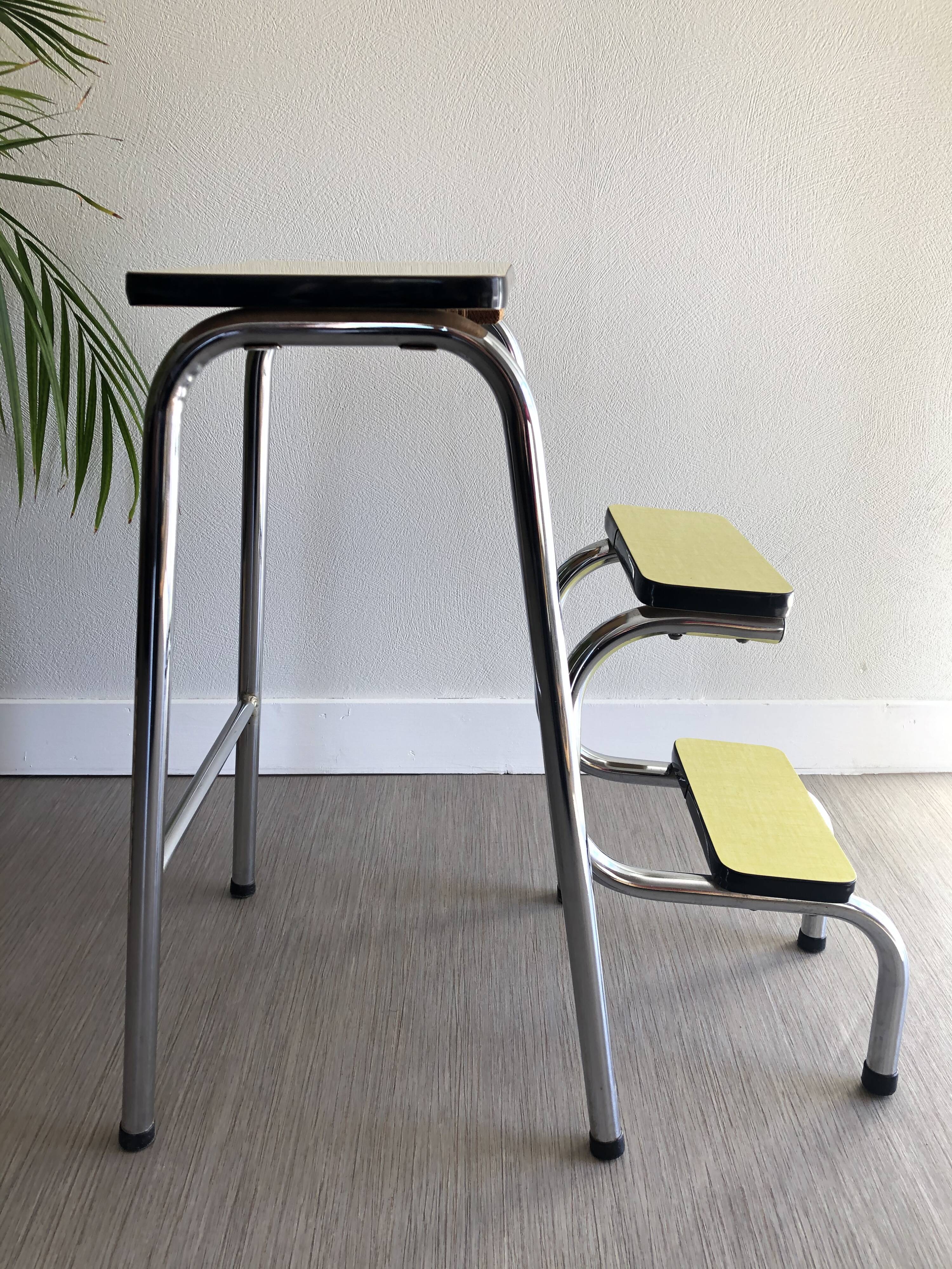 Yellow formica foot walk