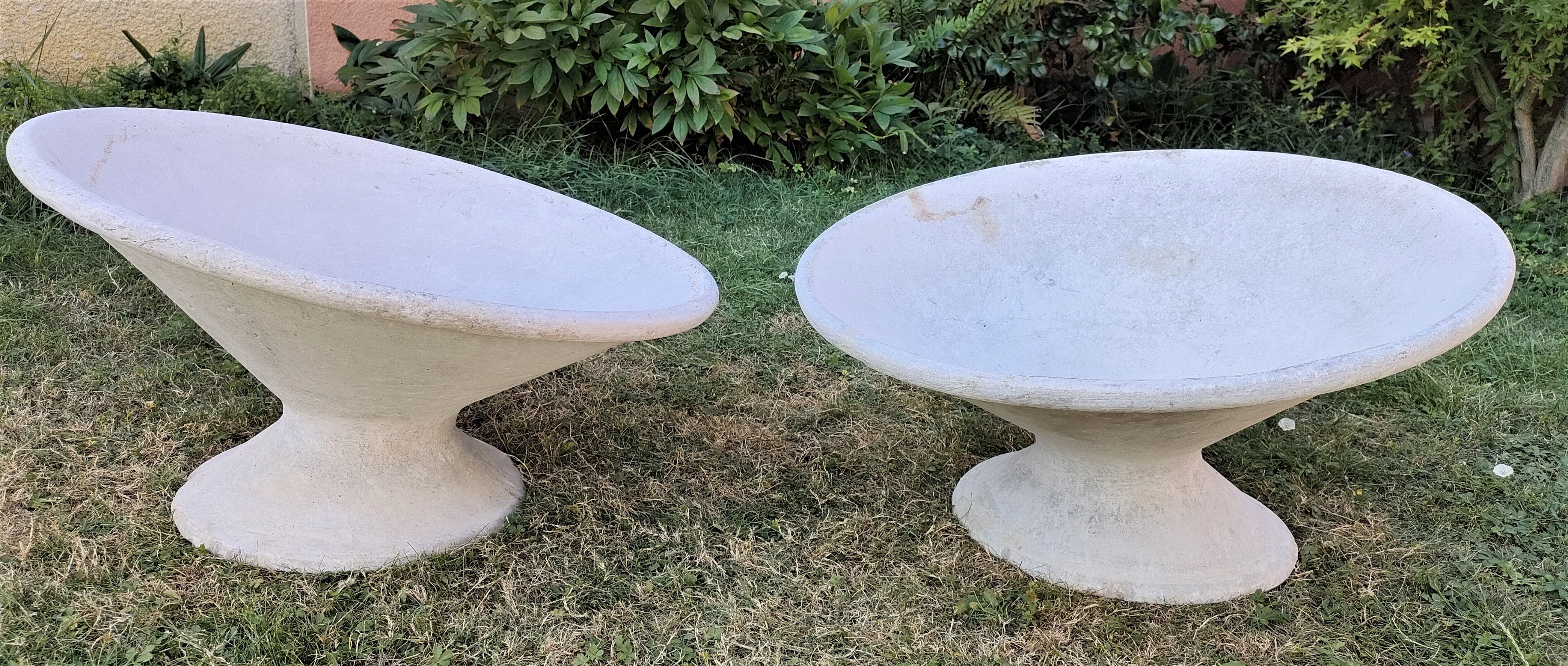 Fibre cement planter from the 1960s