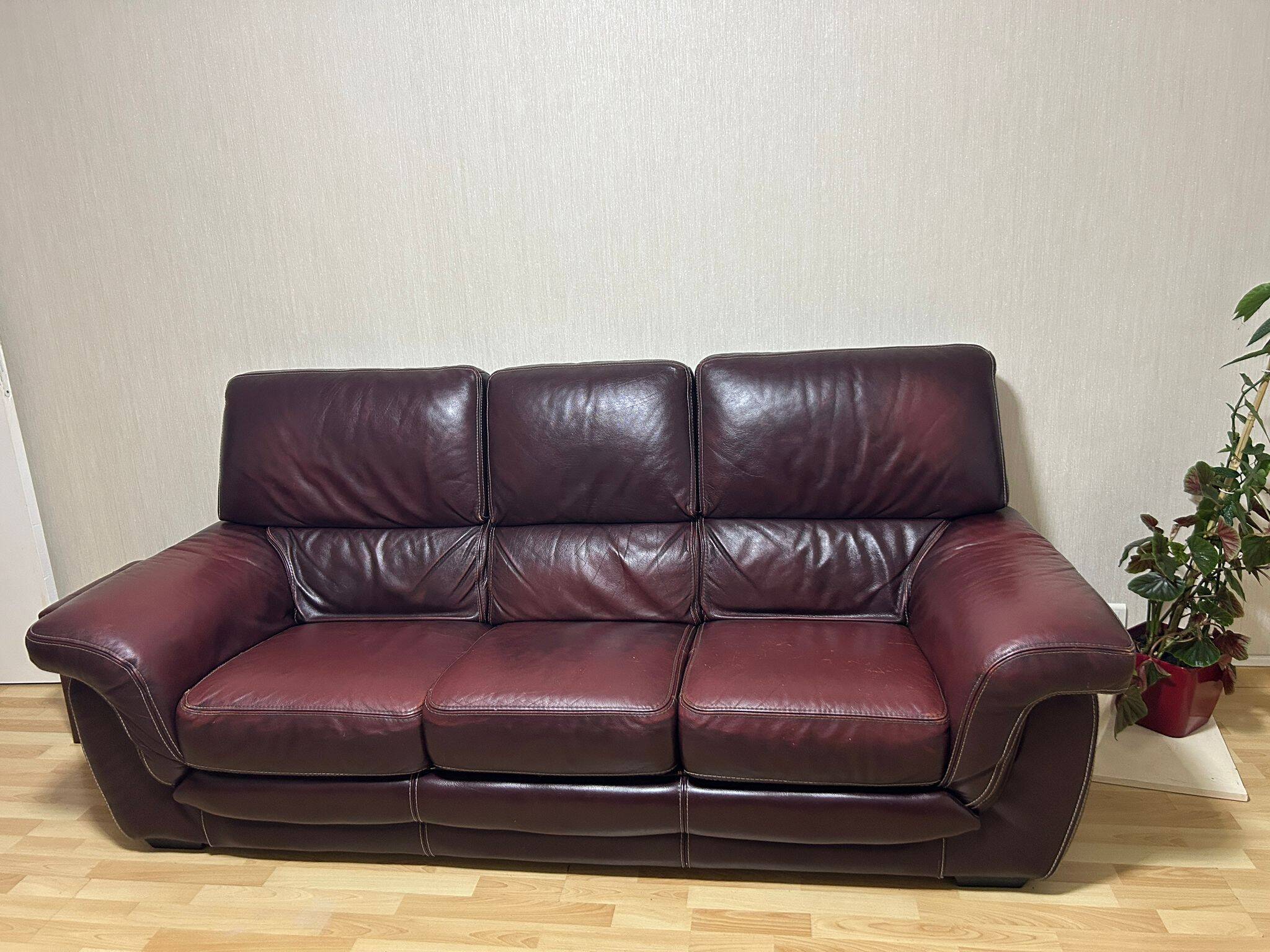 Genuine leather sofa