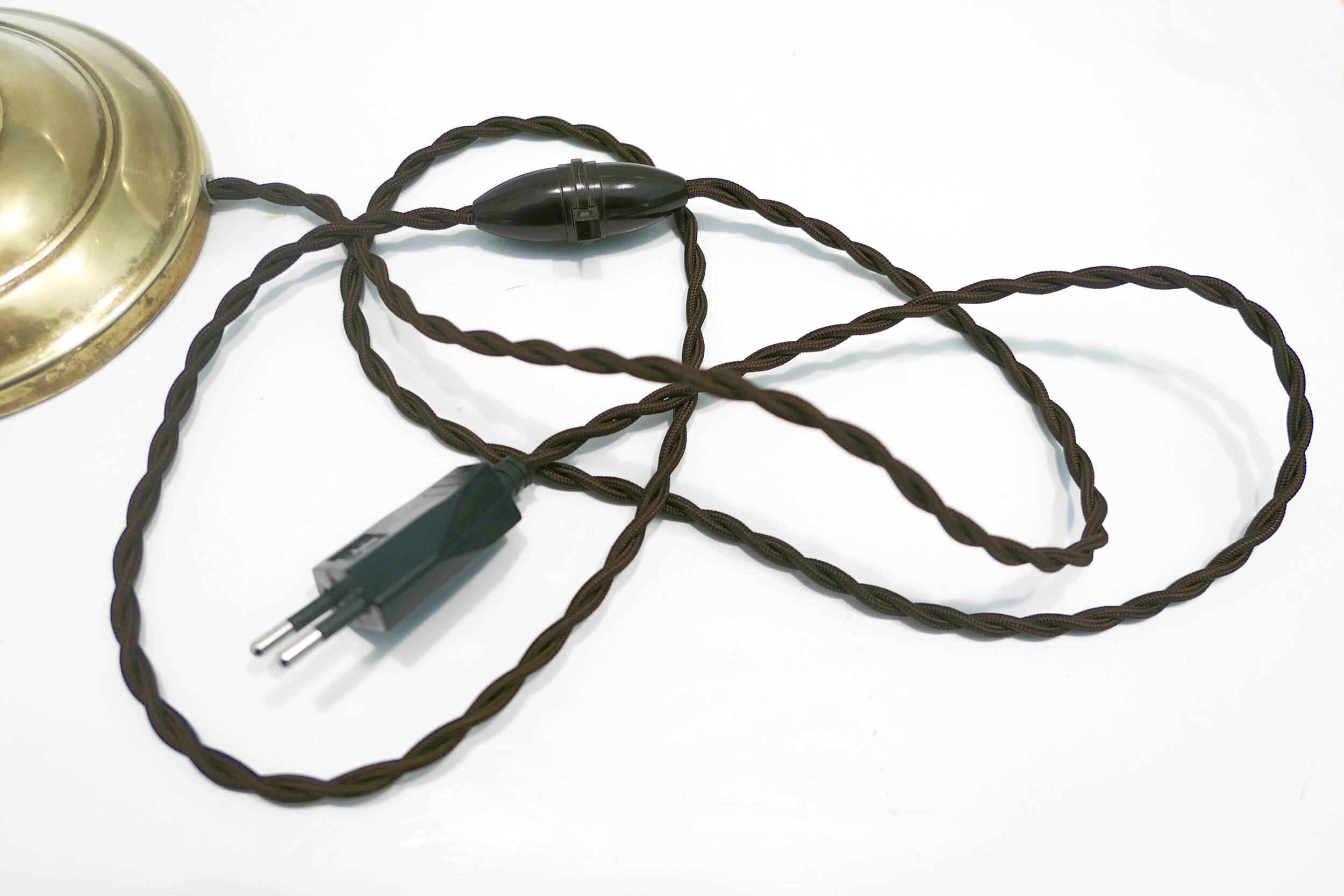 "swan neck" lamp in bronze and brass from 1900