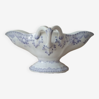 Iron earth gravy boat, Bouquet Creil & Montereau model, early 20th century