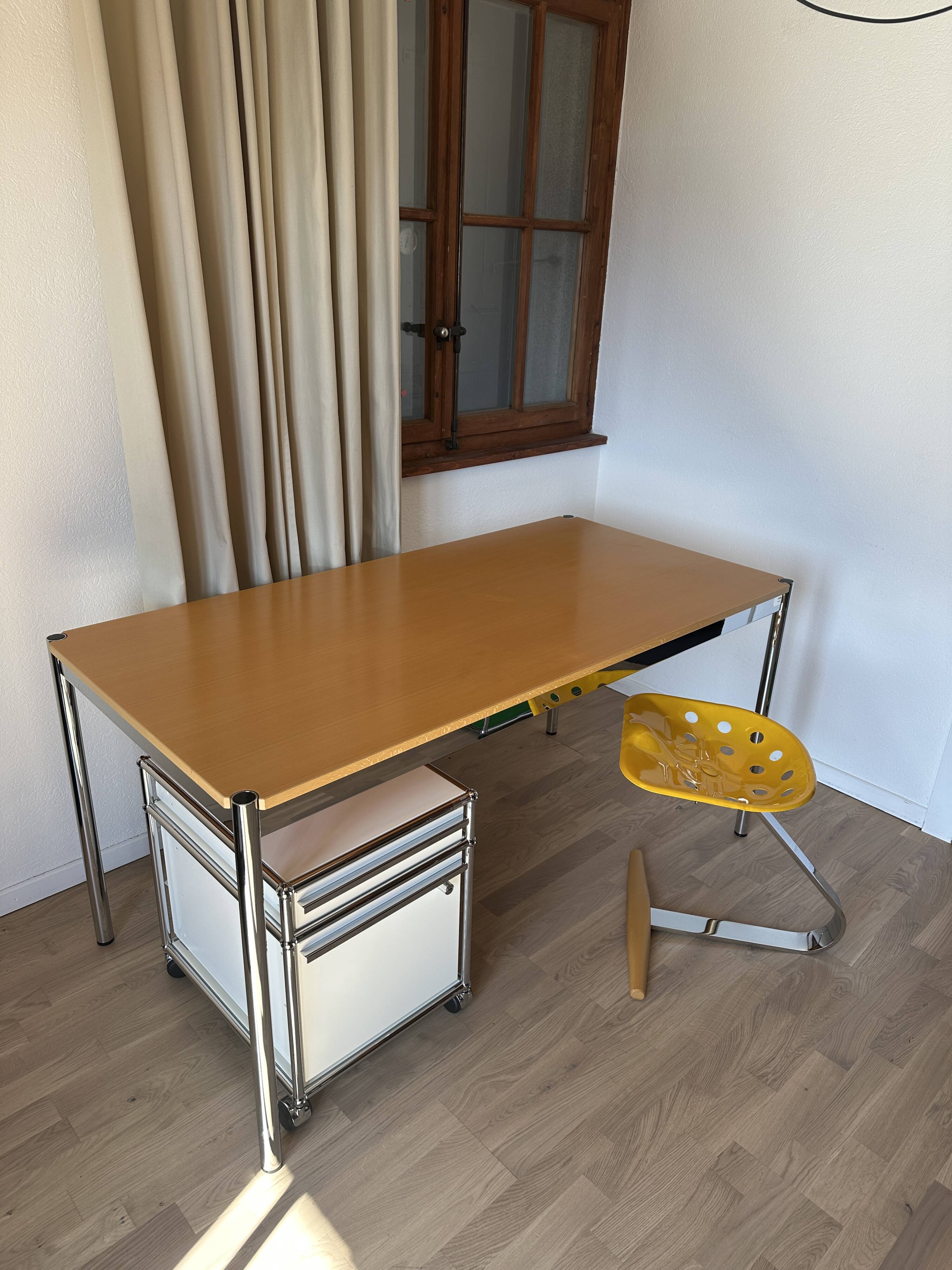 USM Haller desk in natural varnished beech veneer