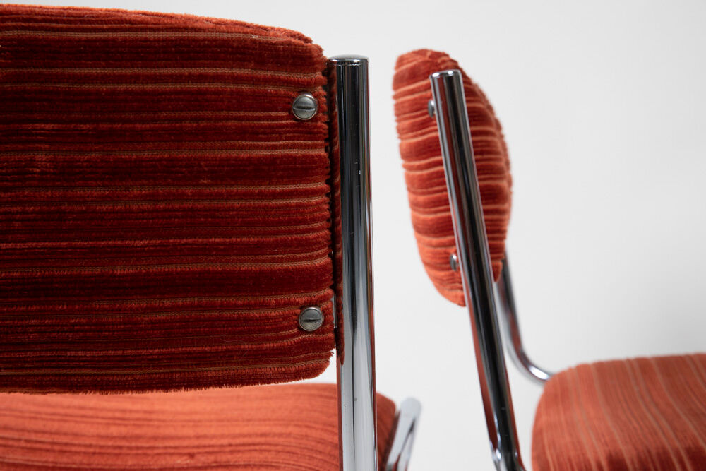 Suite of four chairs 70s