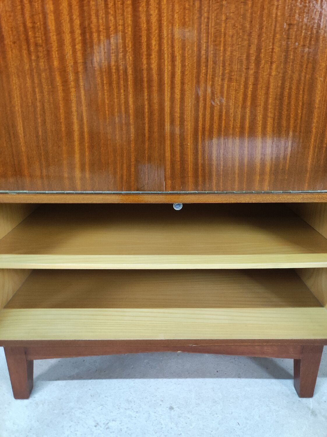 Vintage storage unit