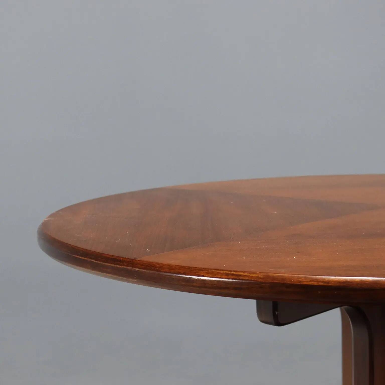 Vintage round table in exotic wood veneer, design, Italy, 1960s