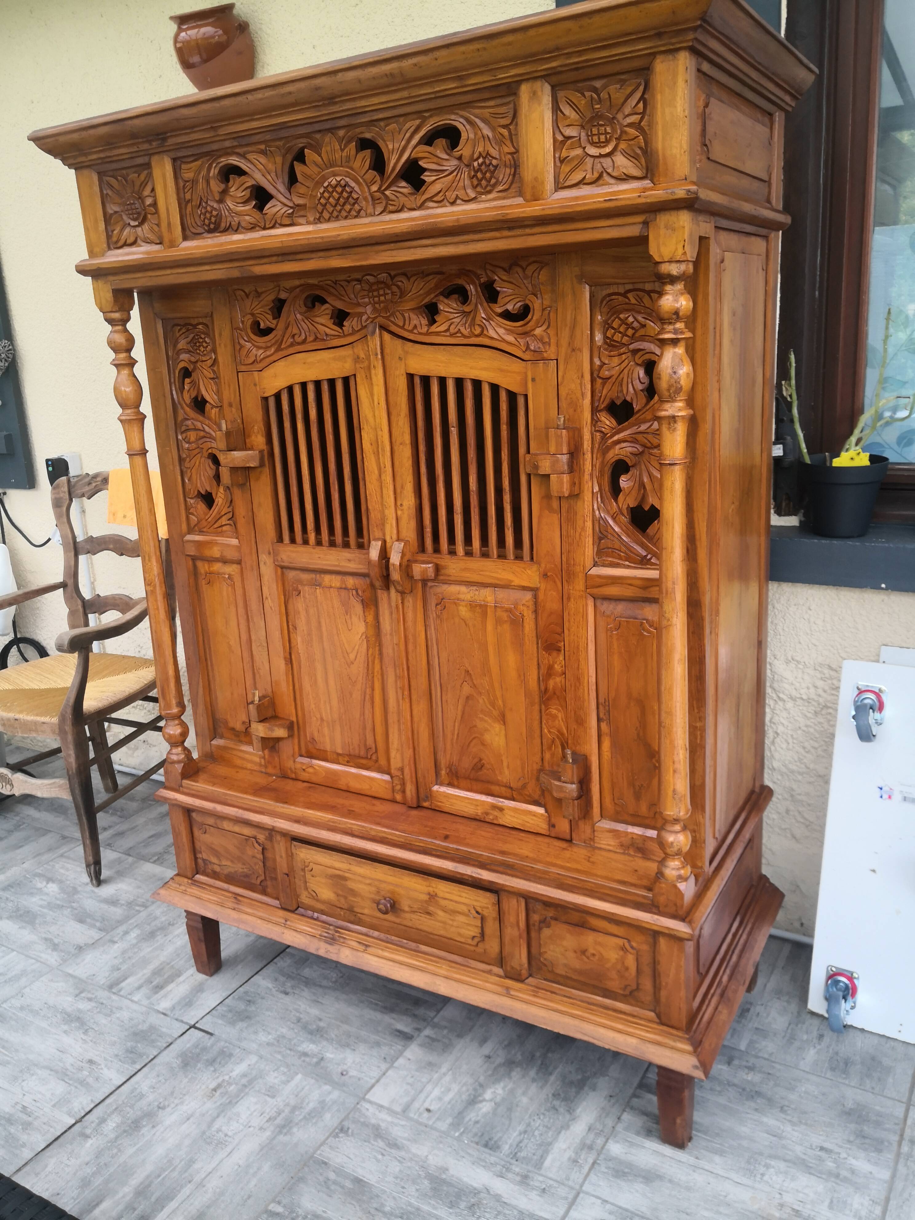 Sideboard, storage unit with 2 doors, 1 drawer, vintage.