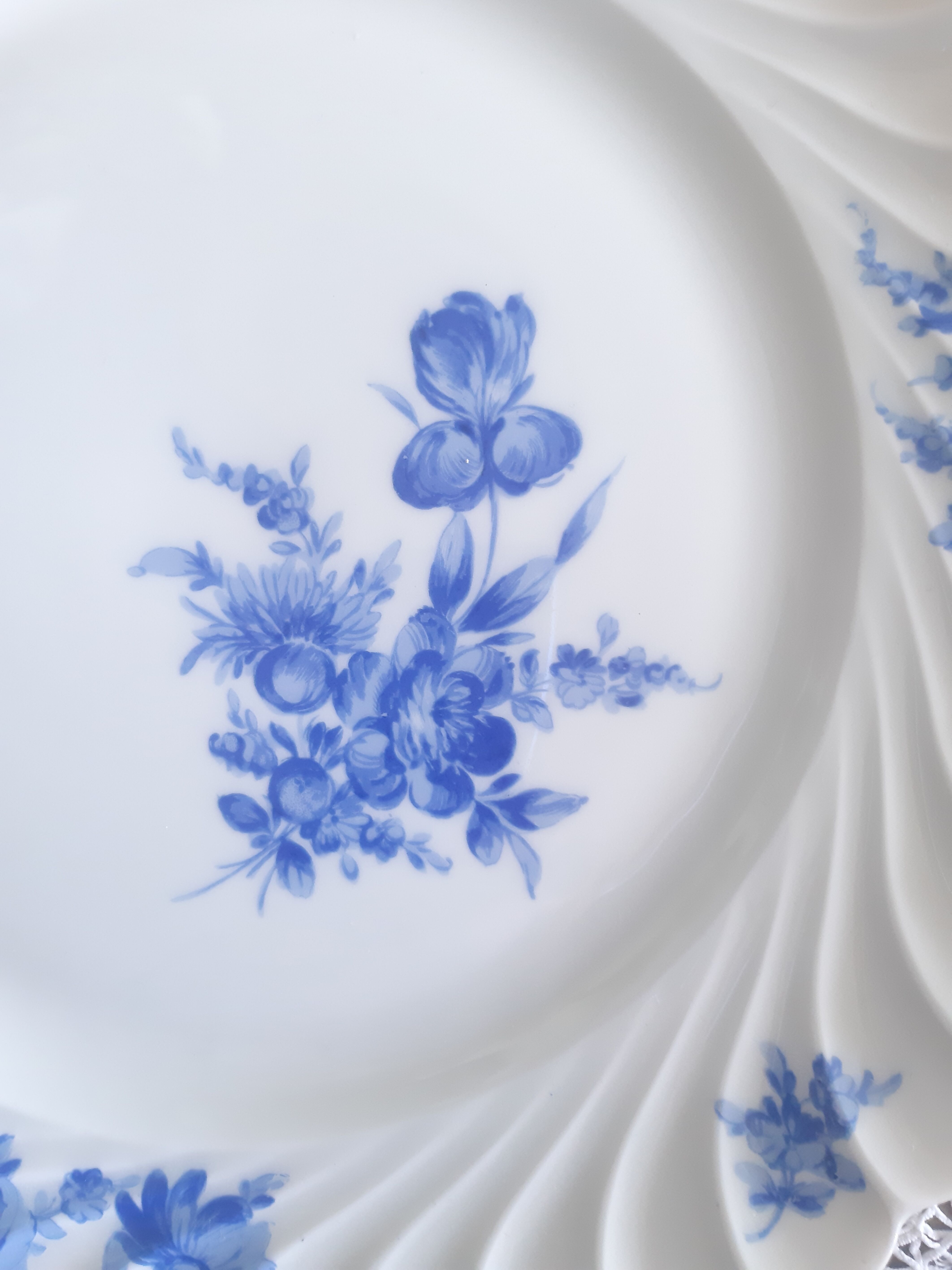 Flat porcelain plates Haviland