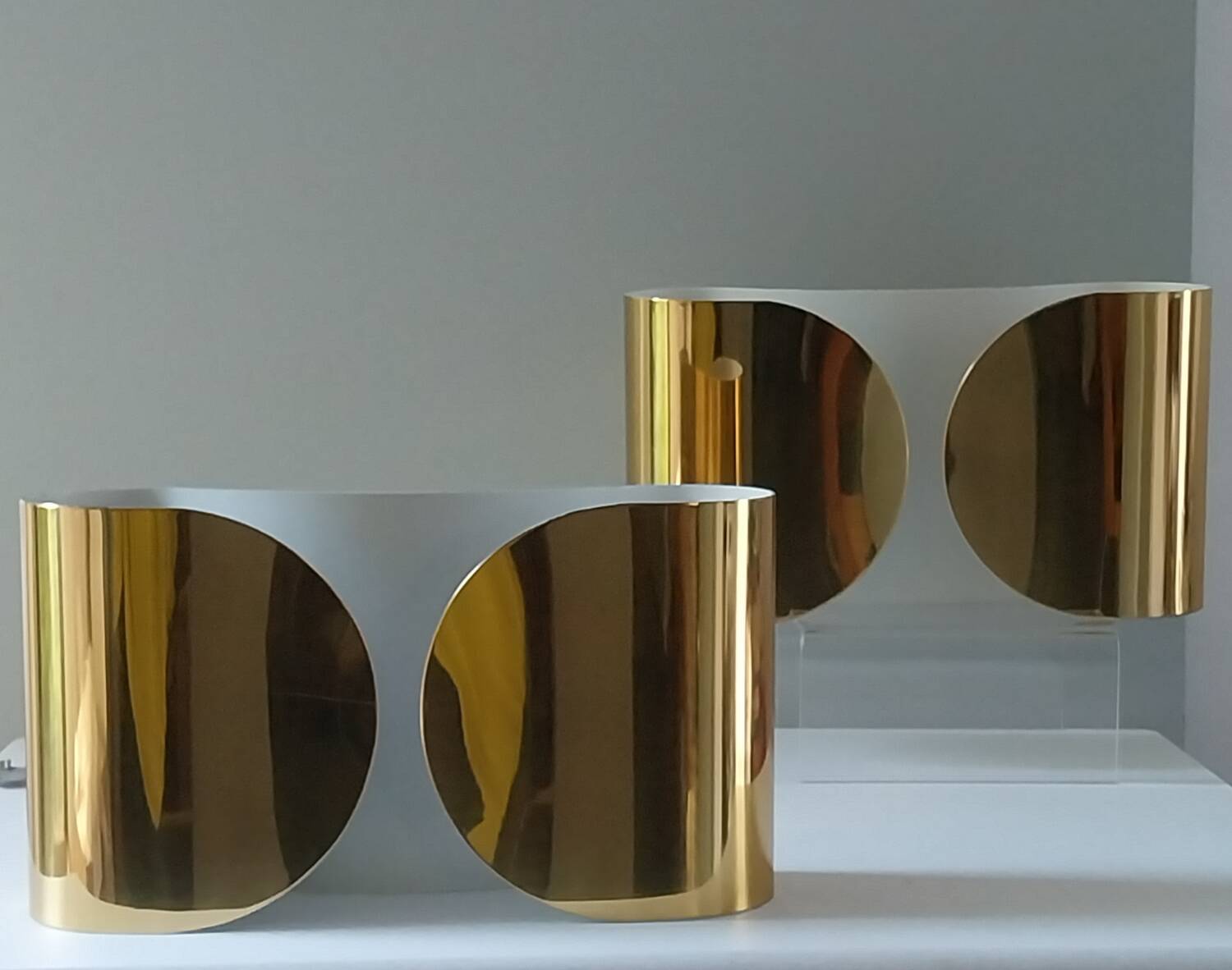 “Foglio Oro” wall lamp by Tobia Scarpa, Flos