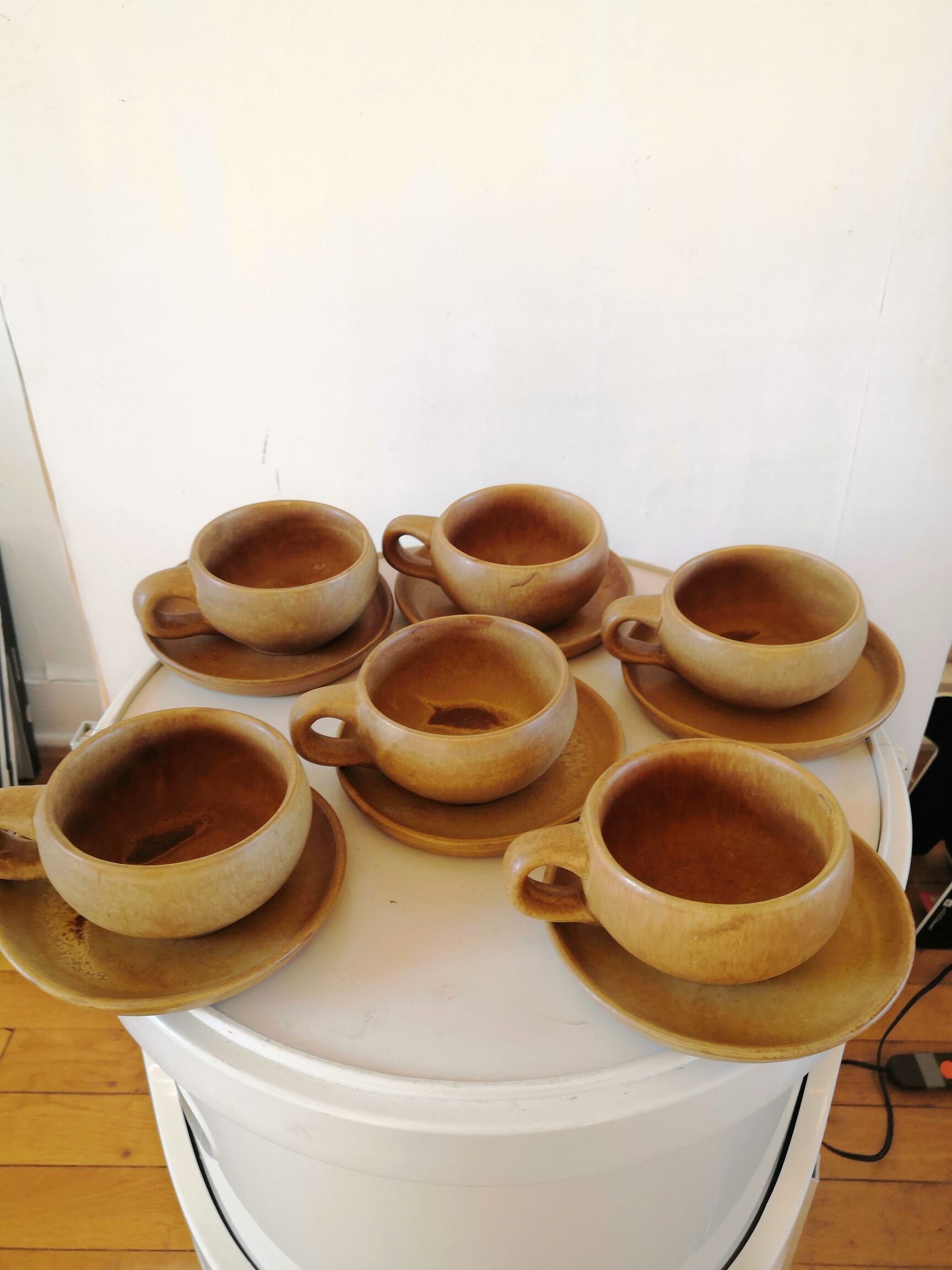 6 saucers and coffee cups in 70s design stoneware