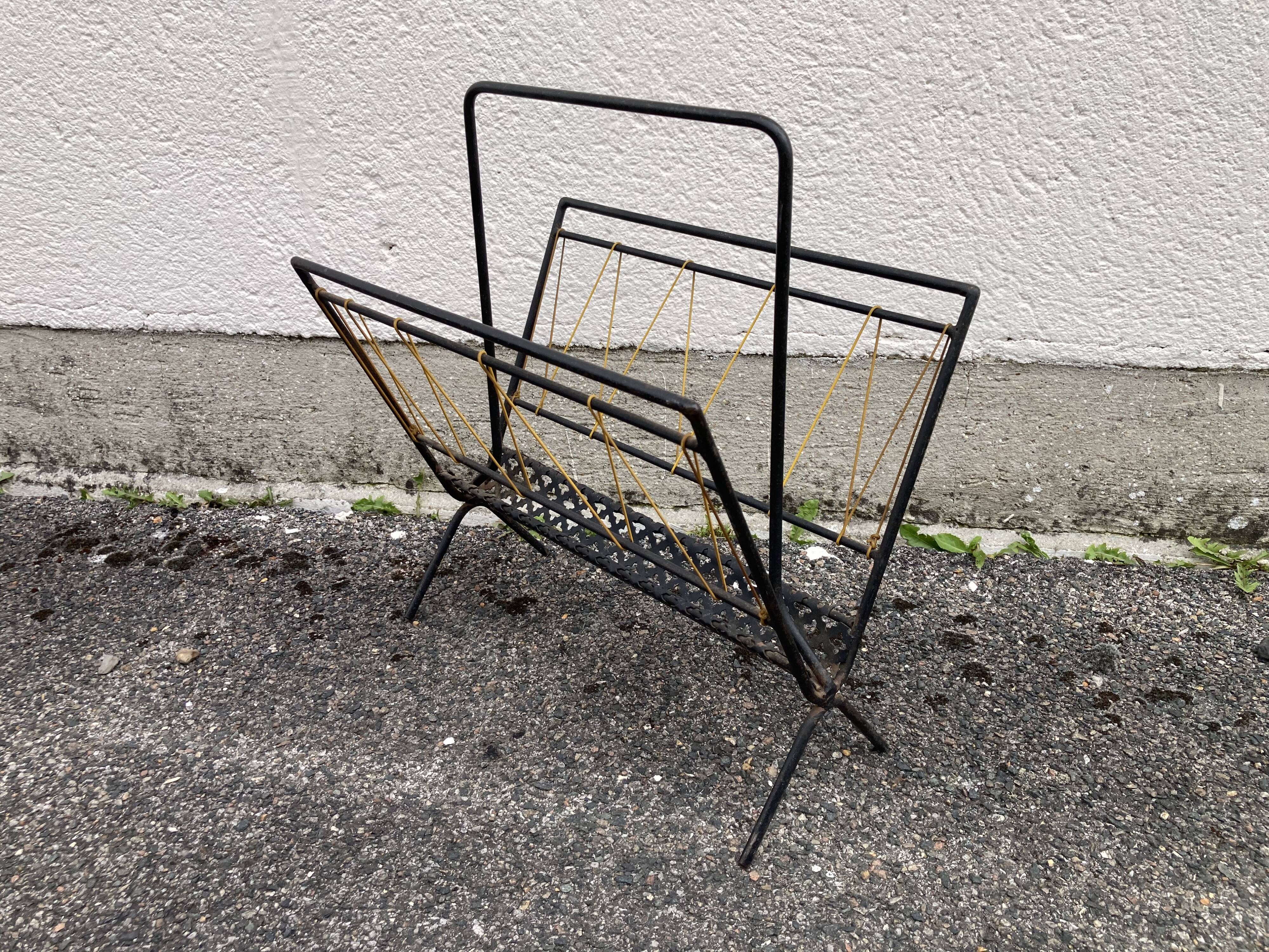 Magazine rack in the style of Mathieu Matégot (1910-2001)