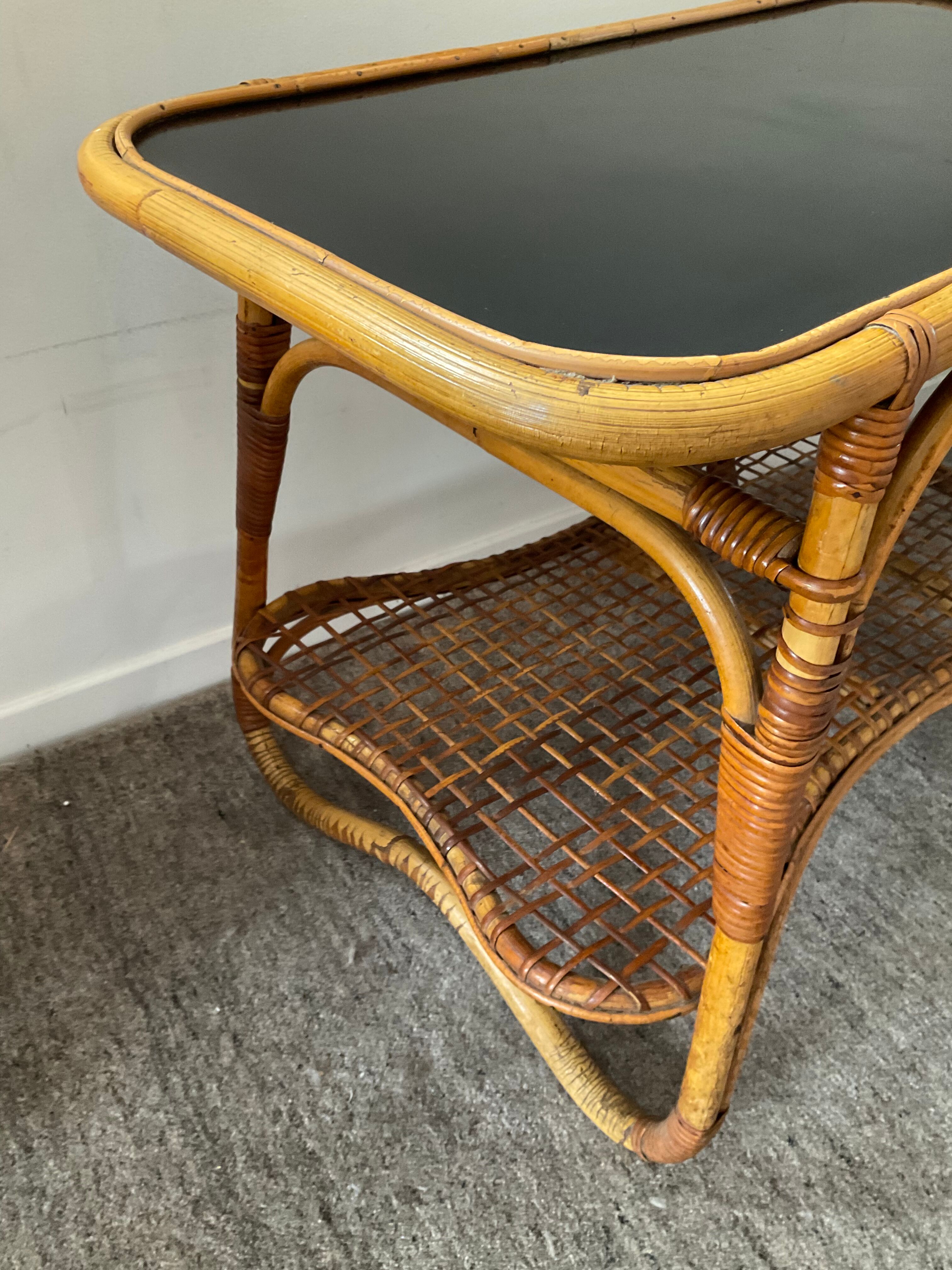 Vintage coffee table from the 50s in rattan