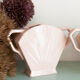 Paire de vases vintage en forme de coquilles st jacques