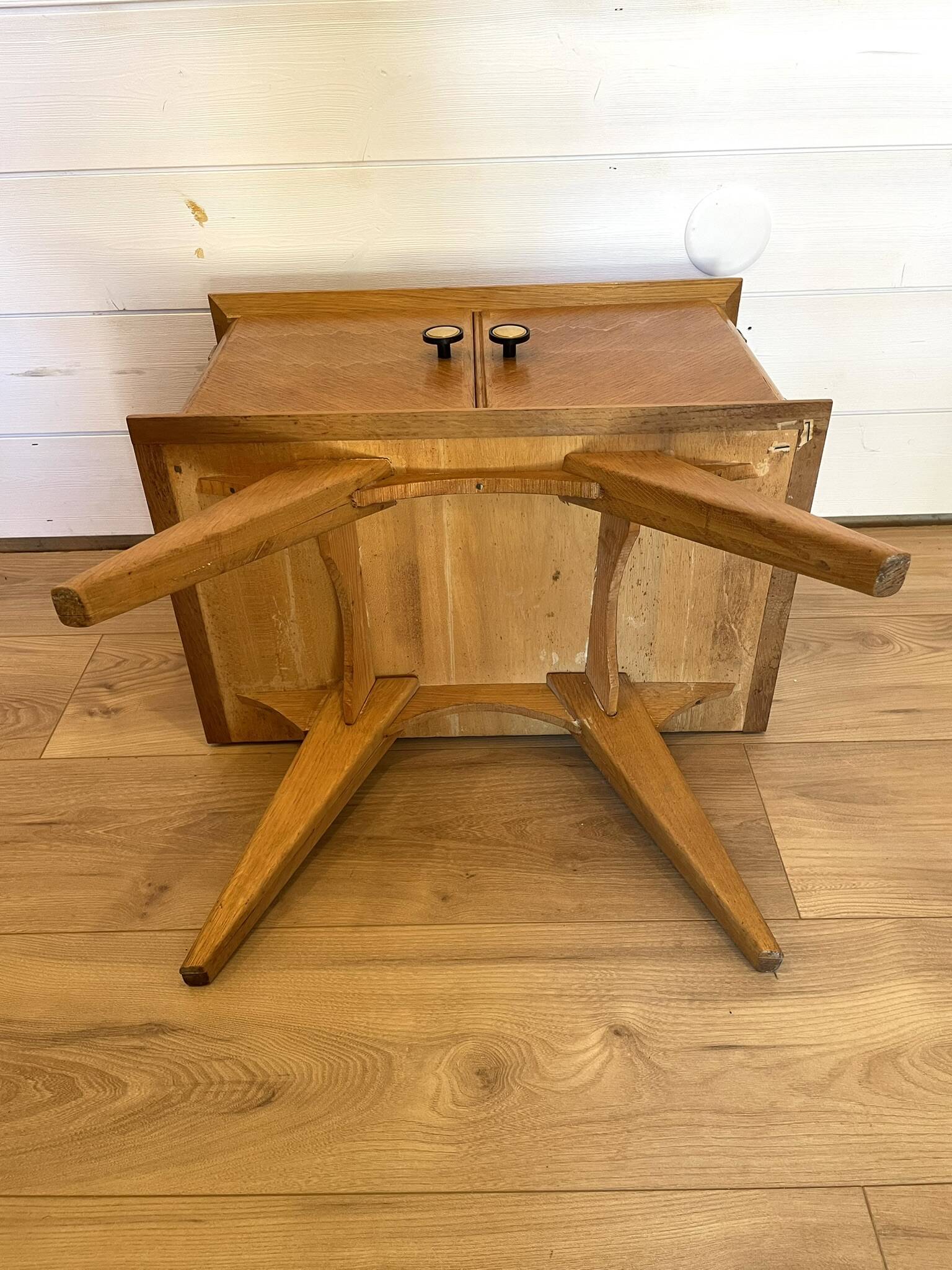 Vintage 1950s Nightstand – Compass Legs & Fluted Front