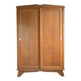 Oak wardrobe with sliding doors