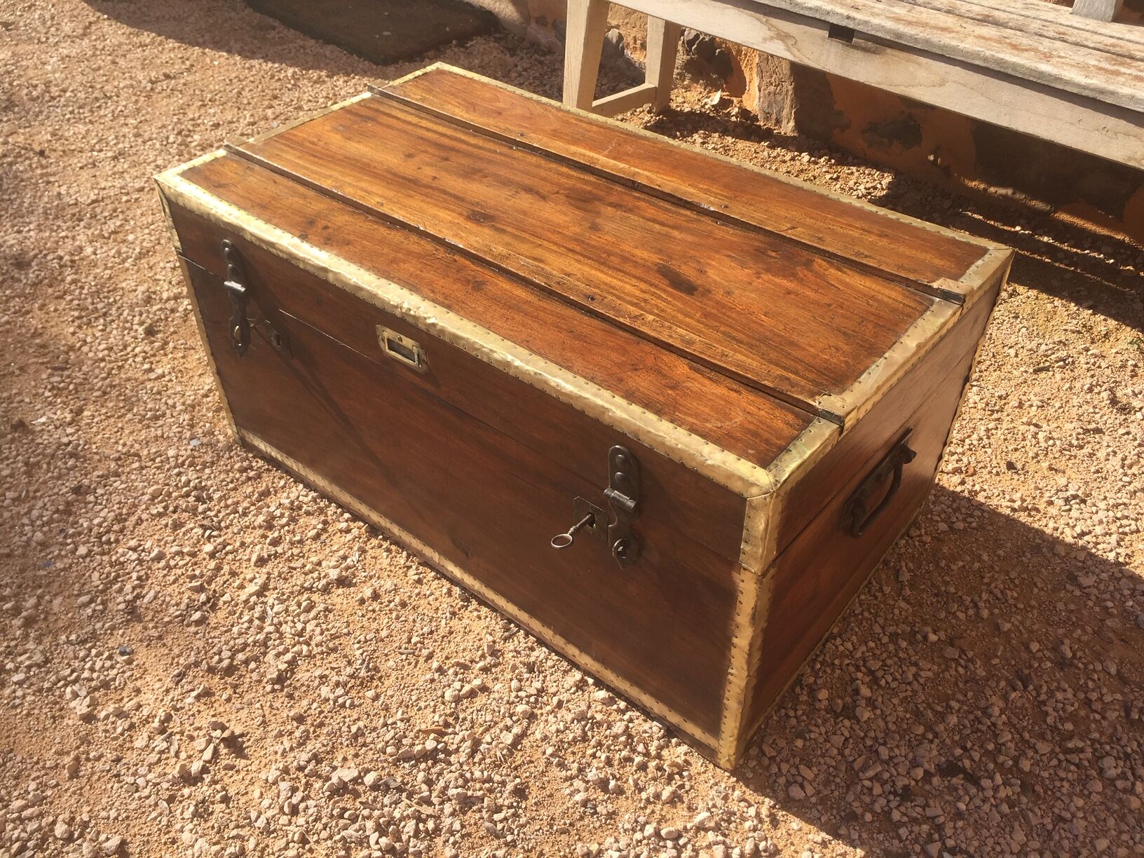 Trunk camphor and brass