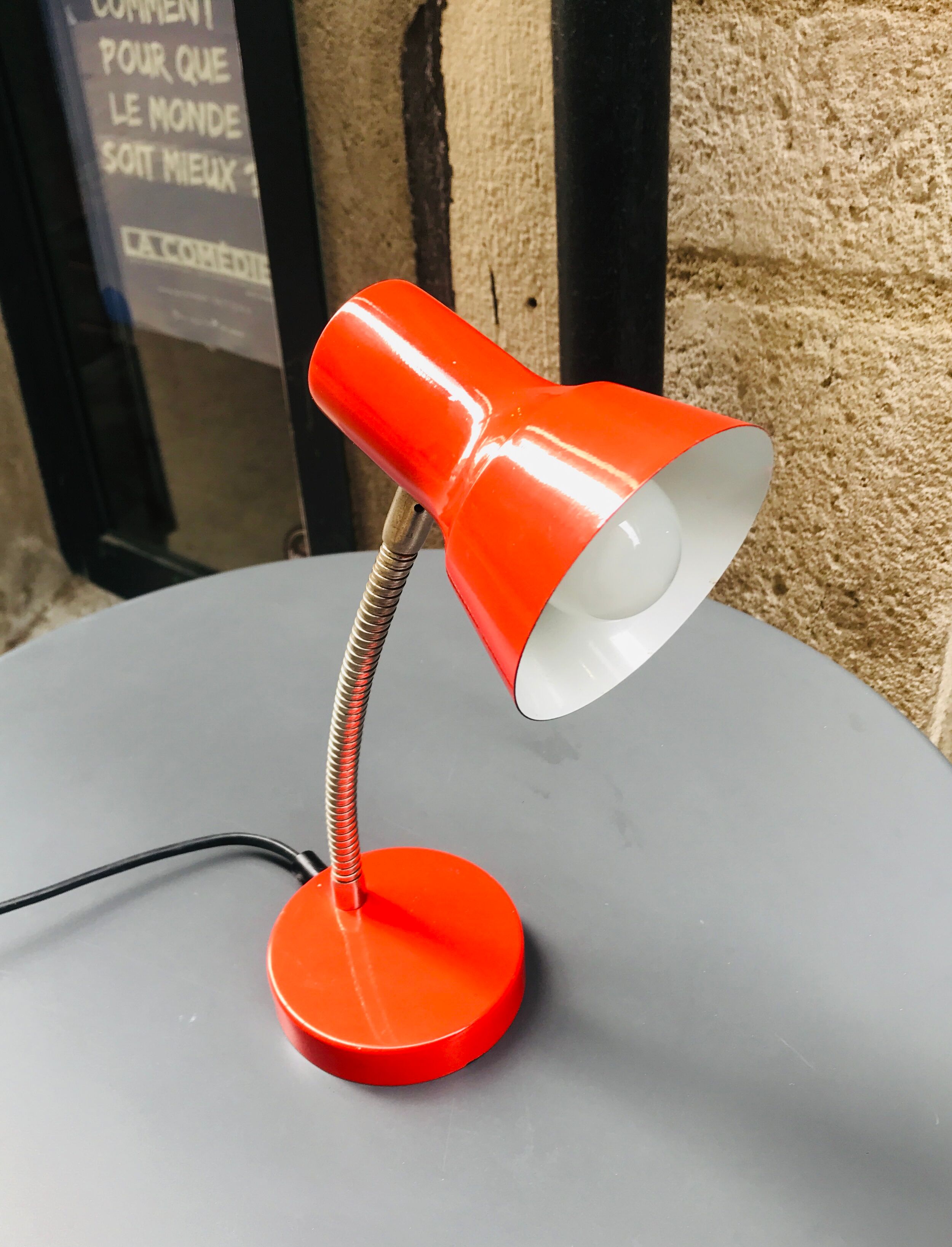 Flexible lamp 60s