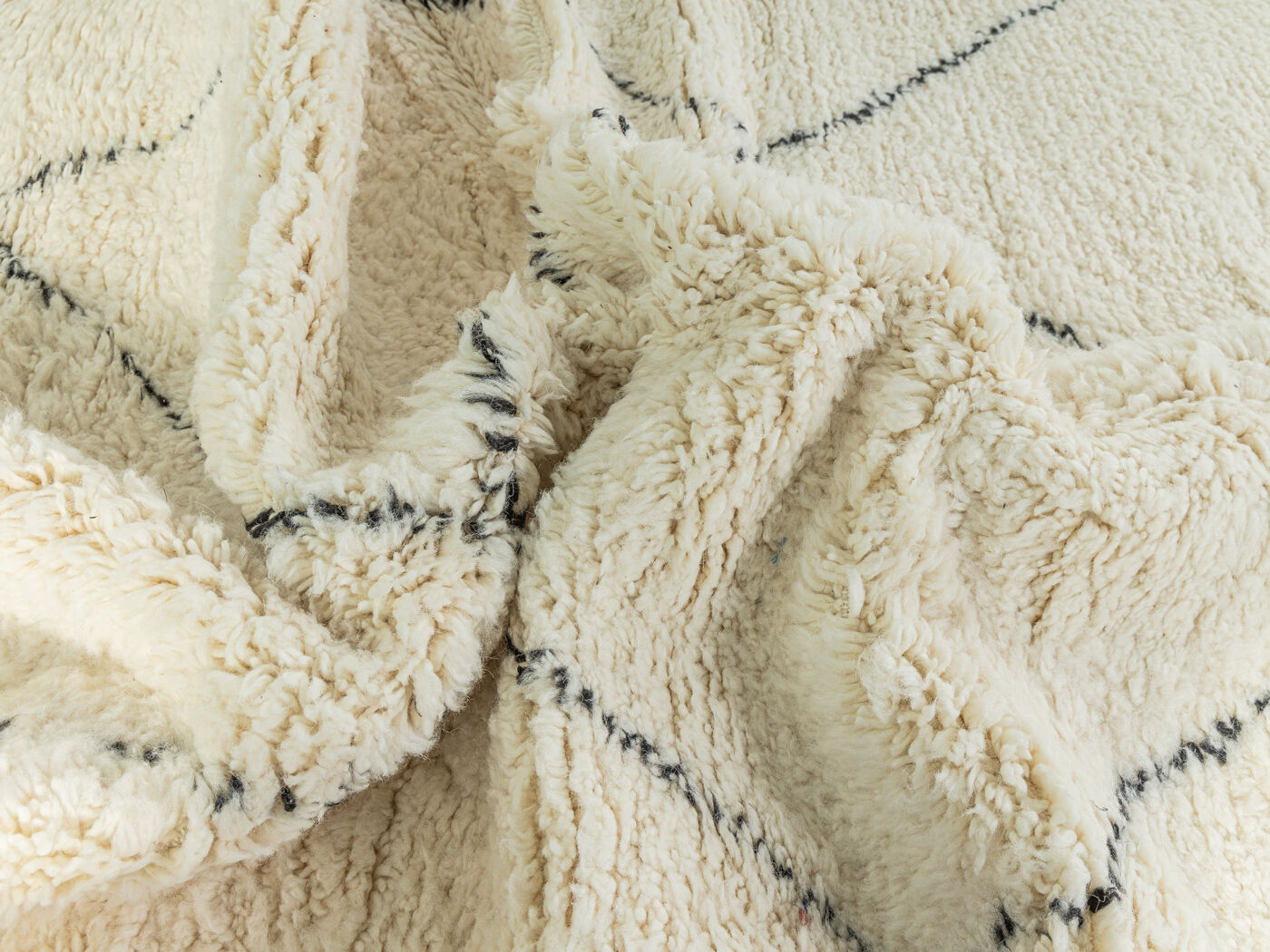 Berber rug, Midi beni III, 155 x 255