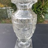 Vase cristal taillé forme Médicis
