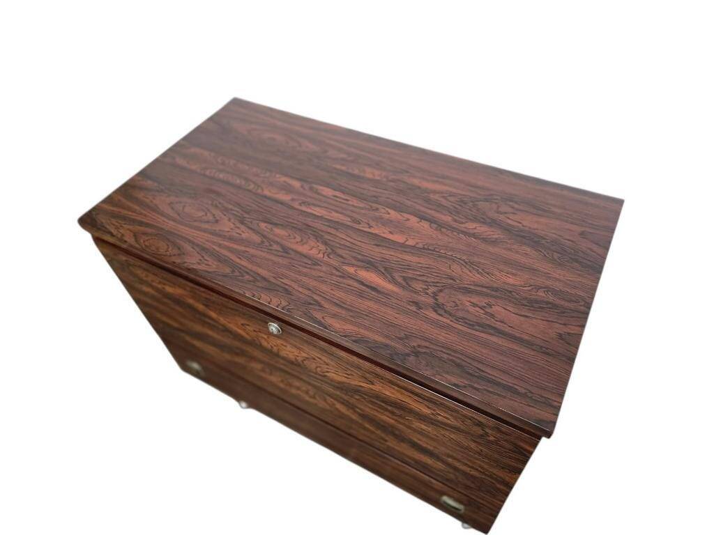 Vintage rosewood furniture / drop-leaf table