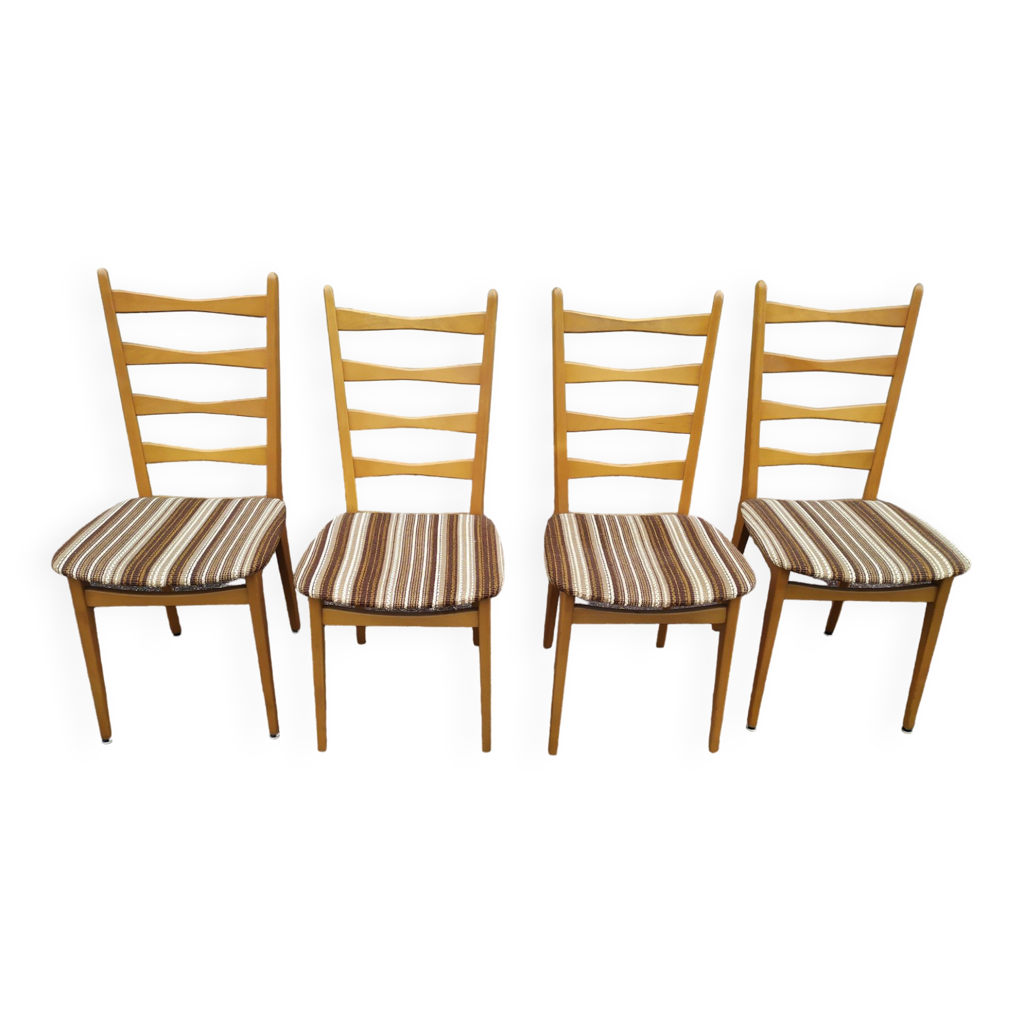Lot 4 Light wood chairs in vintage Scandinavian fabric
