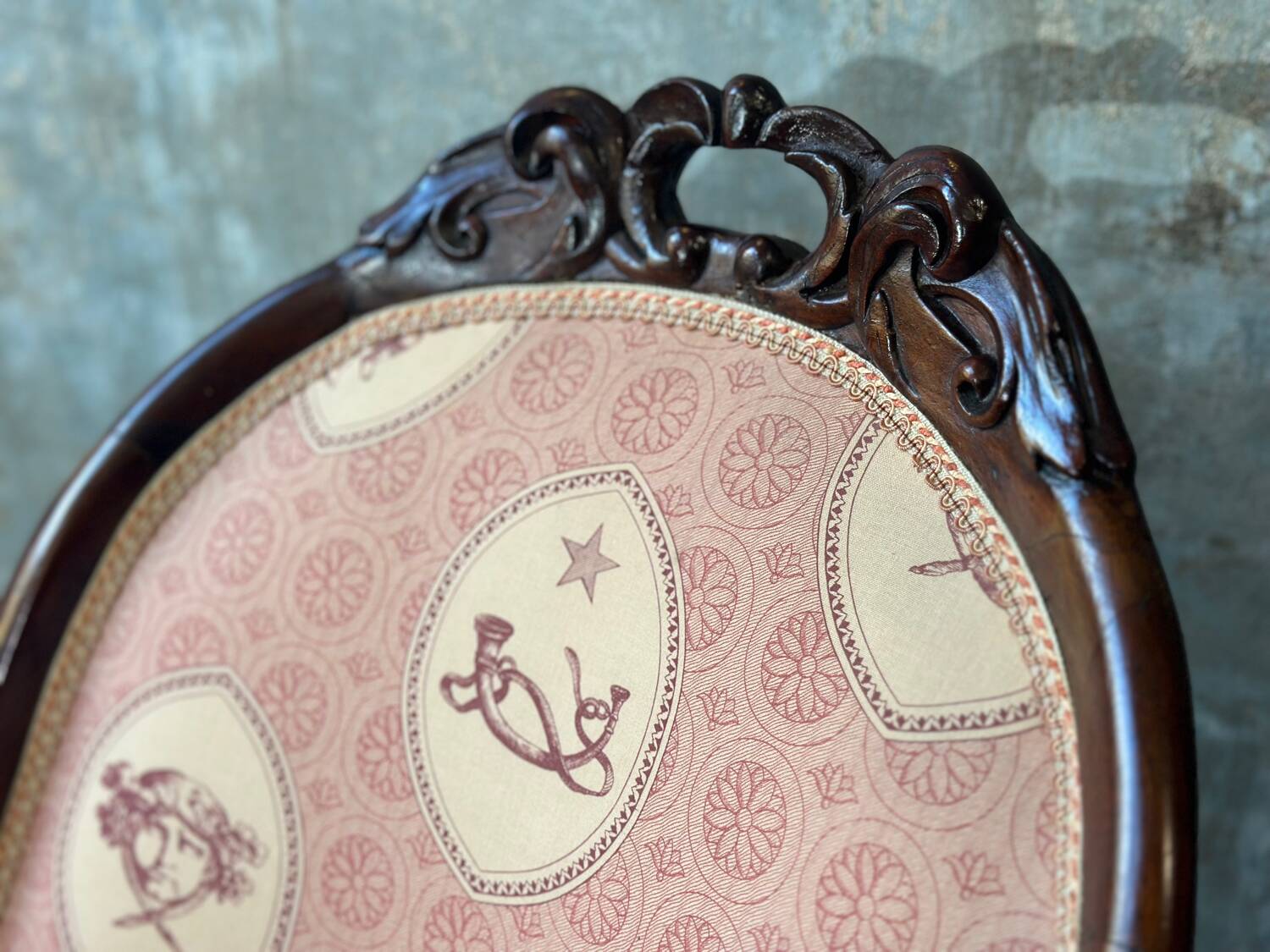 Pair of carved solid mahogany gondolas from the 19th century