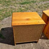 Series of two night tables