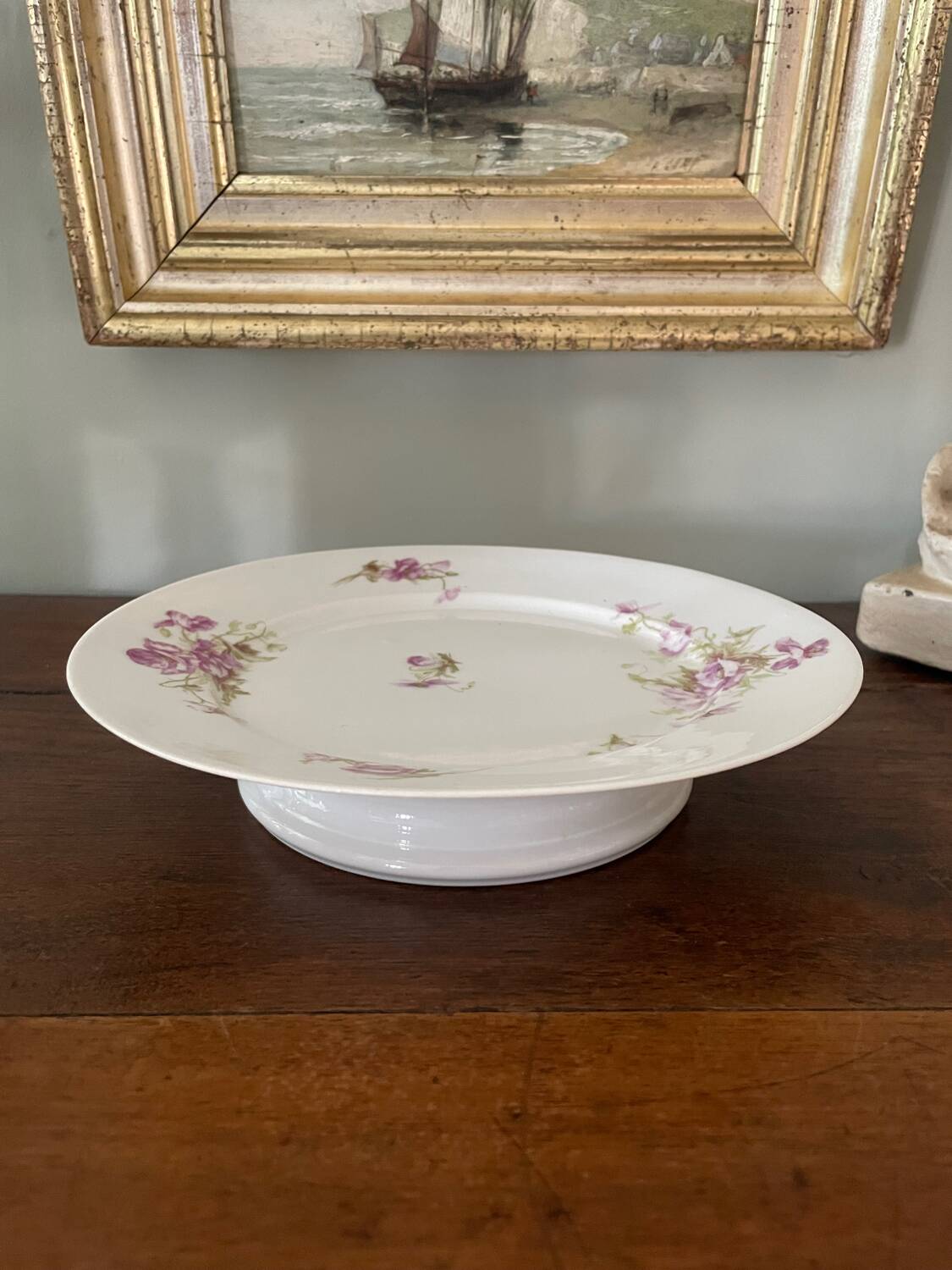 compotier With earthenware lions rue de Rivoli Paris