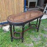 Piano bench