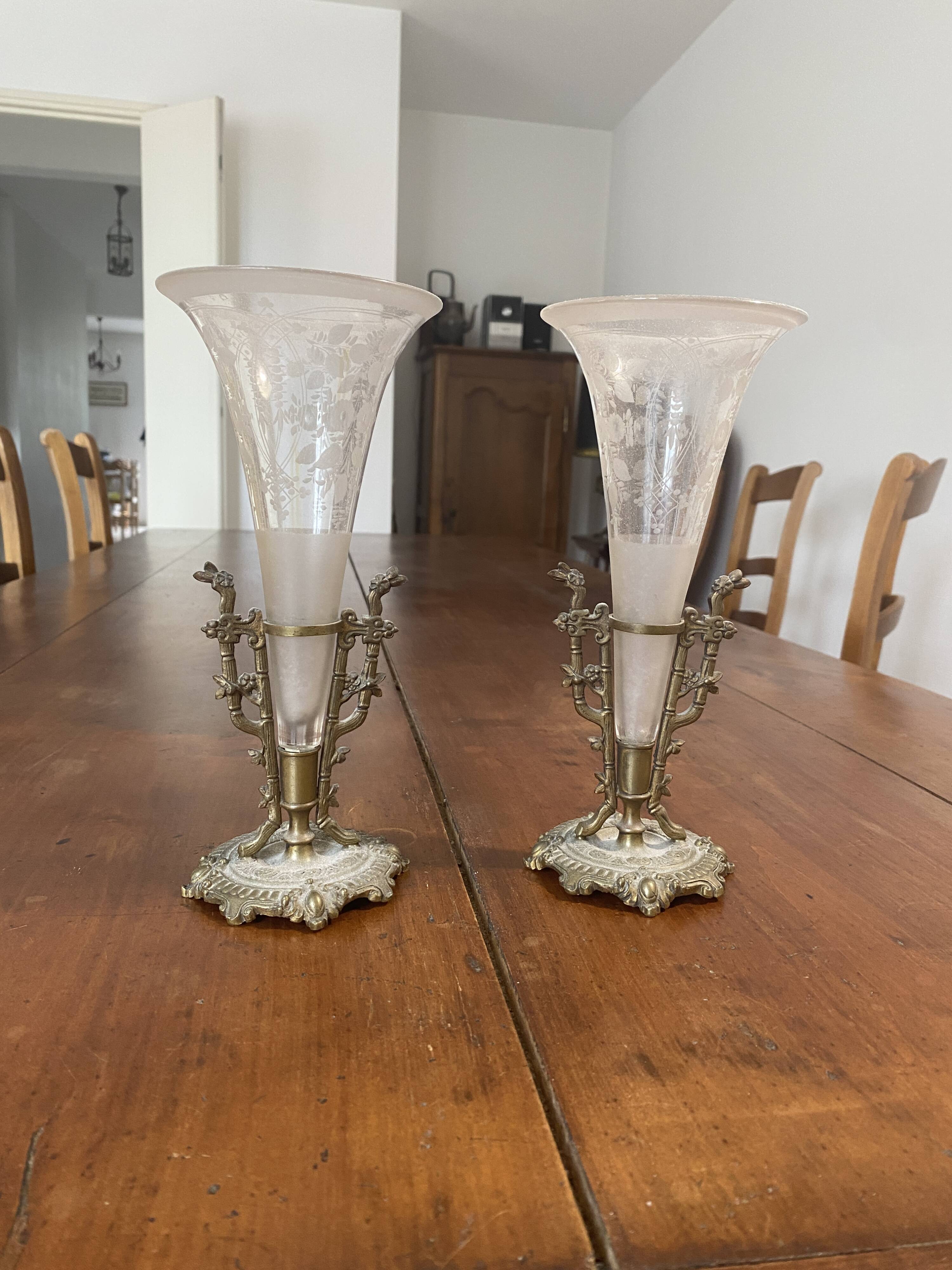 Duo Tulip Vases